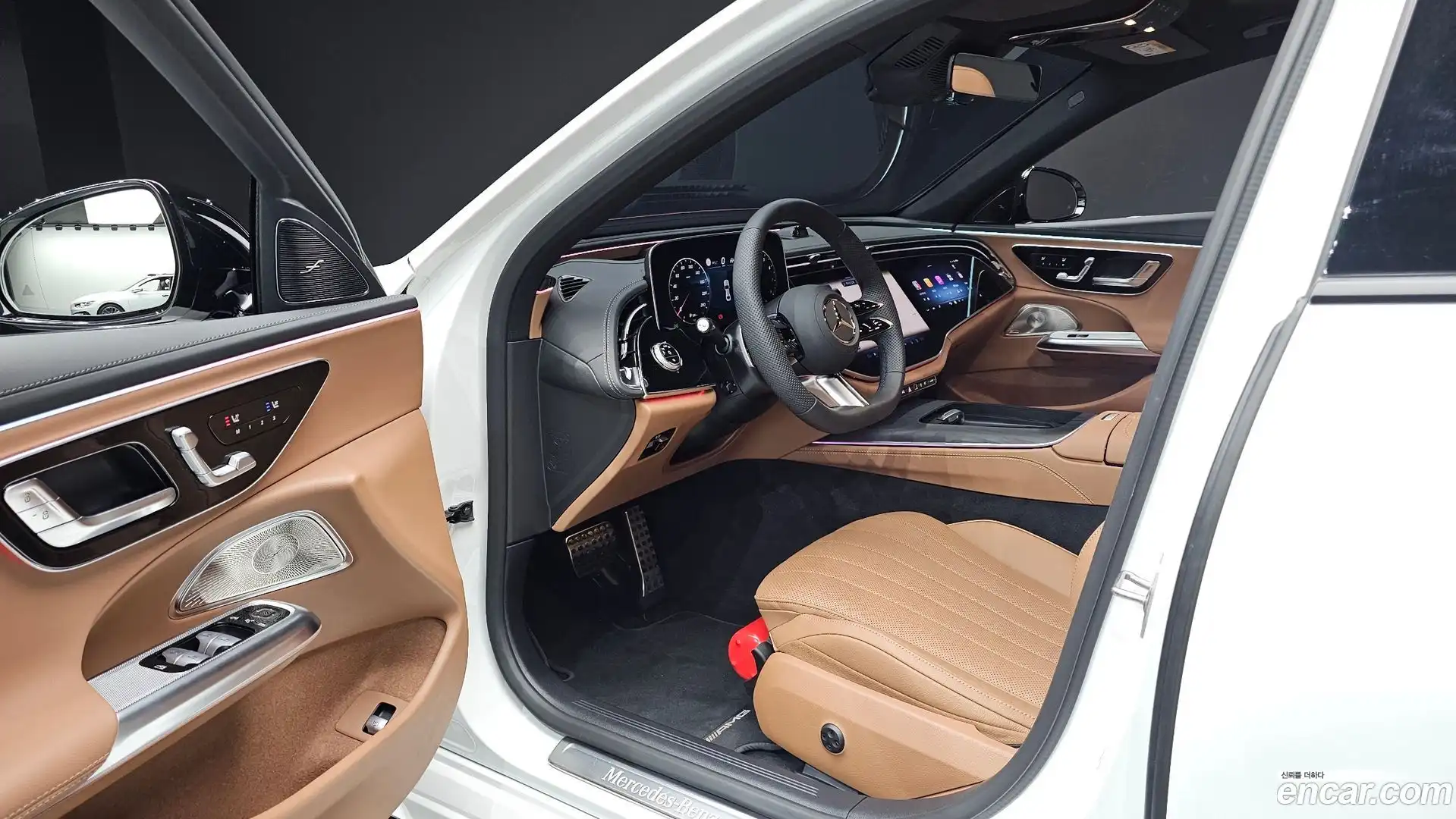 E-Class Mercedes-Benz 2026.1-INNER-010
