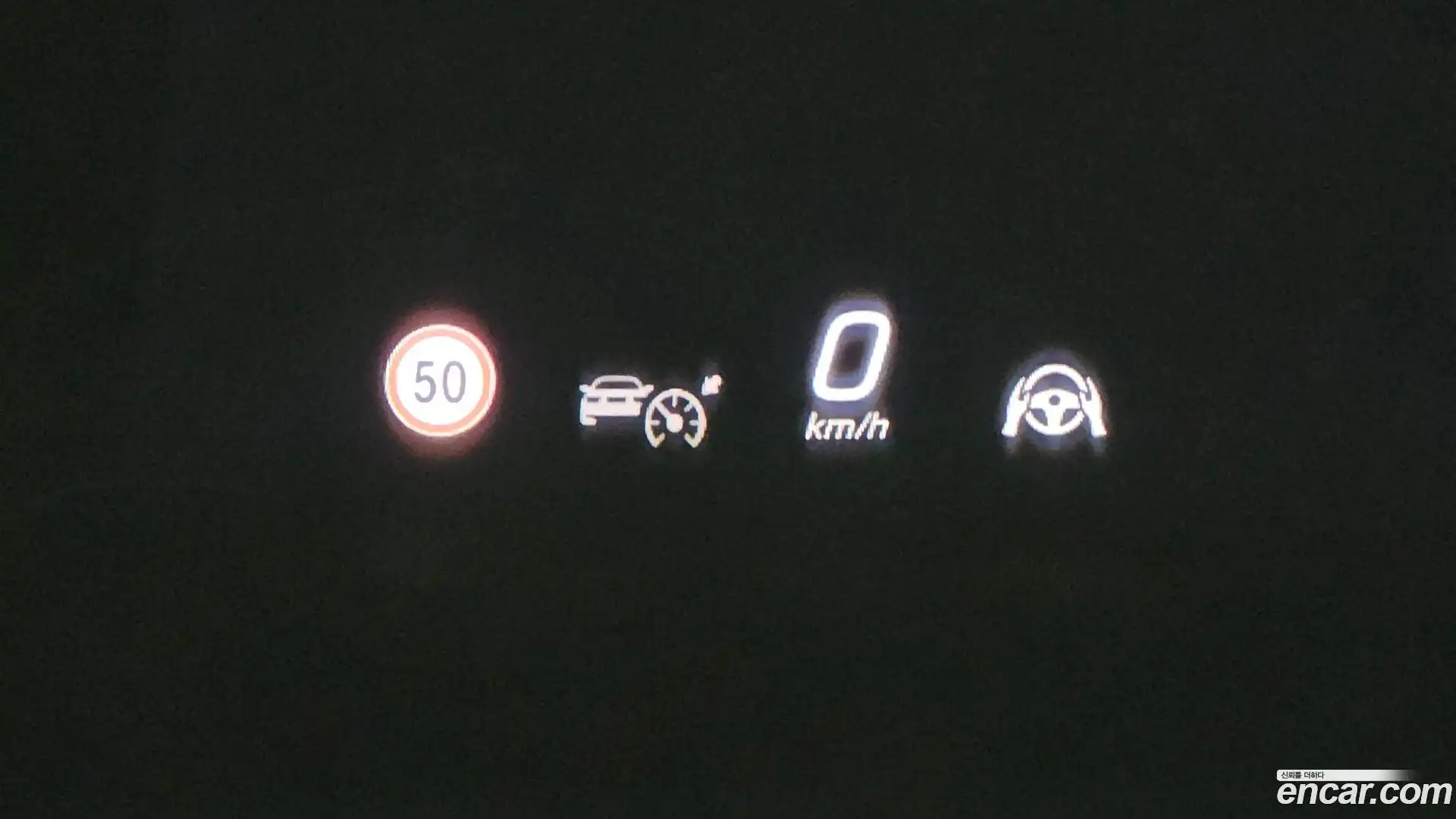 E-Class Mercedes-Benz 2026.1-OPTION-045