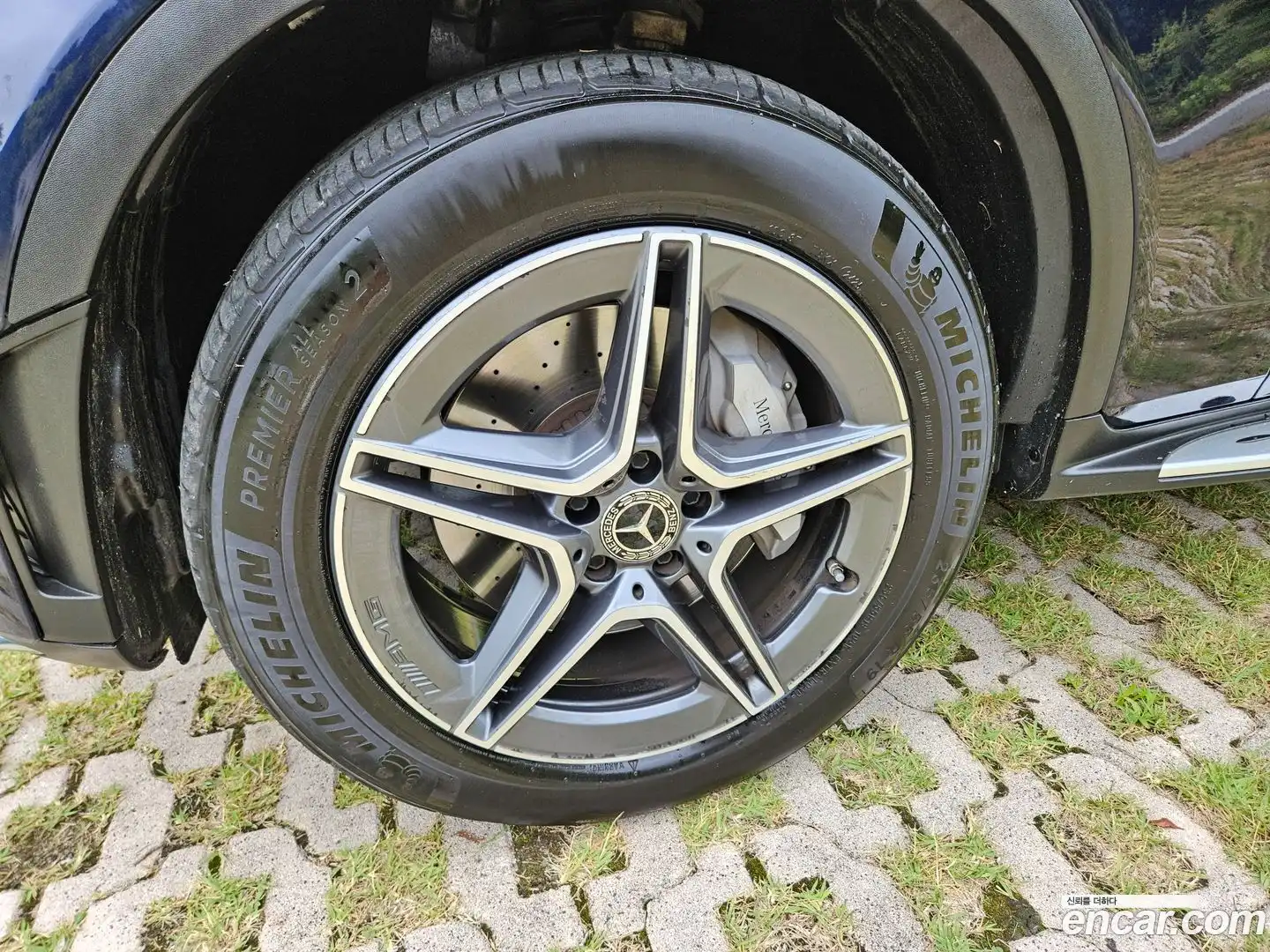 GLC-Class Mercedes-Benz 2020.11-OUTER-005