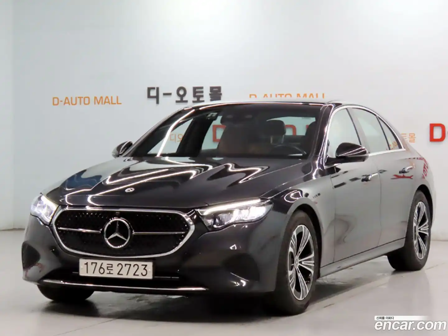E-Class Mercedes-Benz 2025.2-OUTER-001