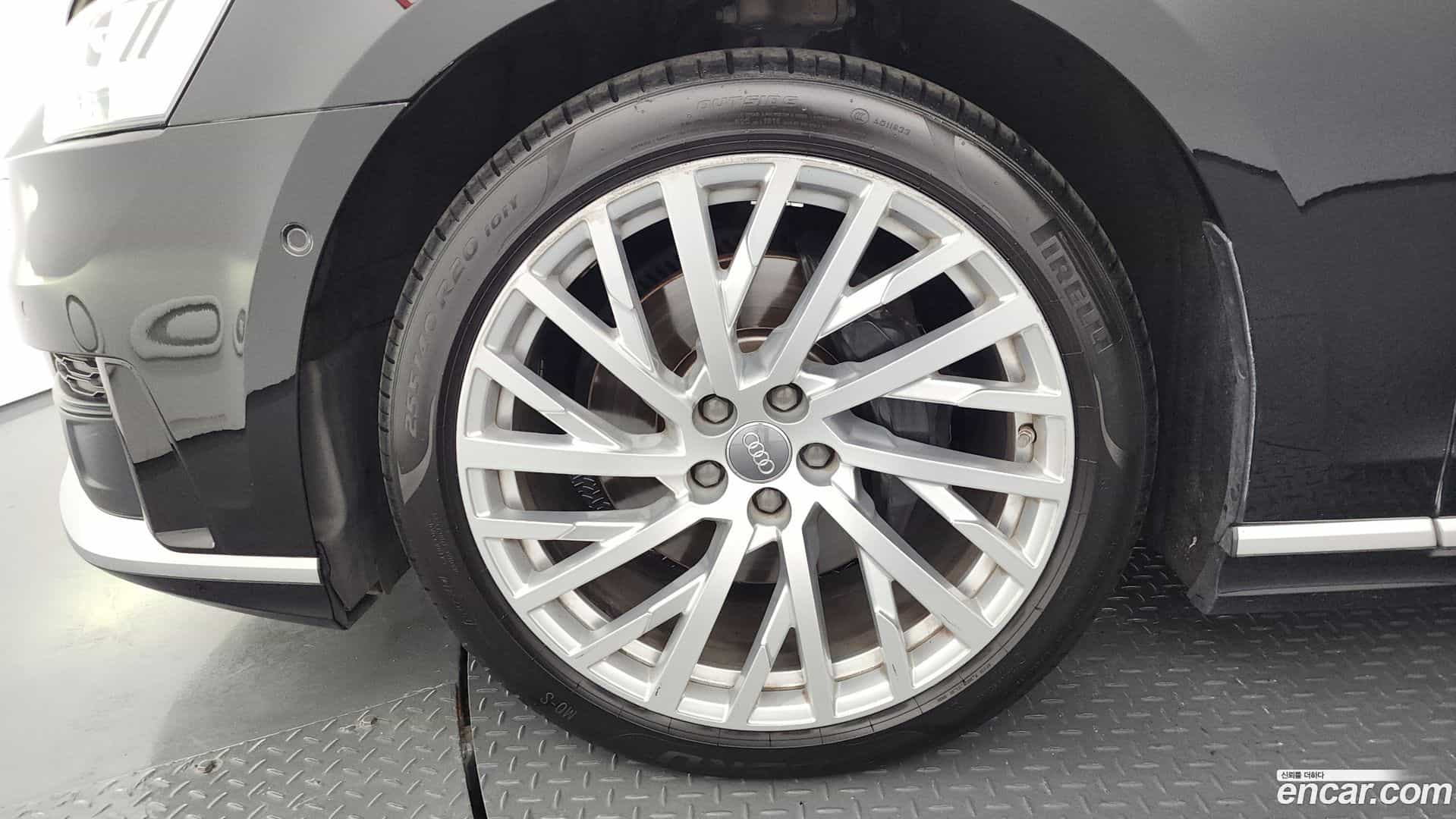 A8 Audi 2021.3-OUTER-005