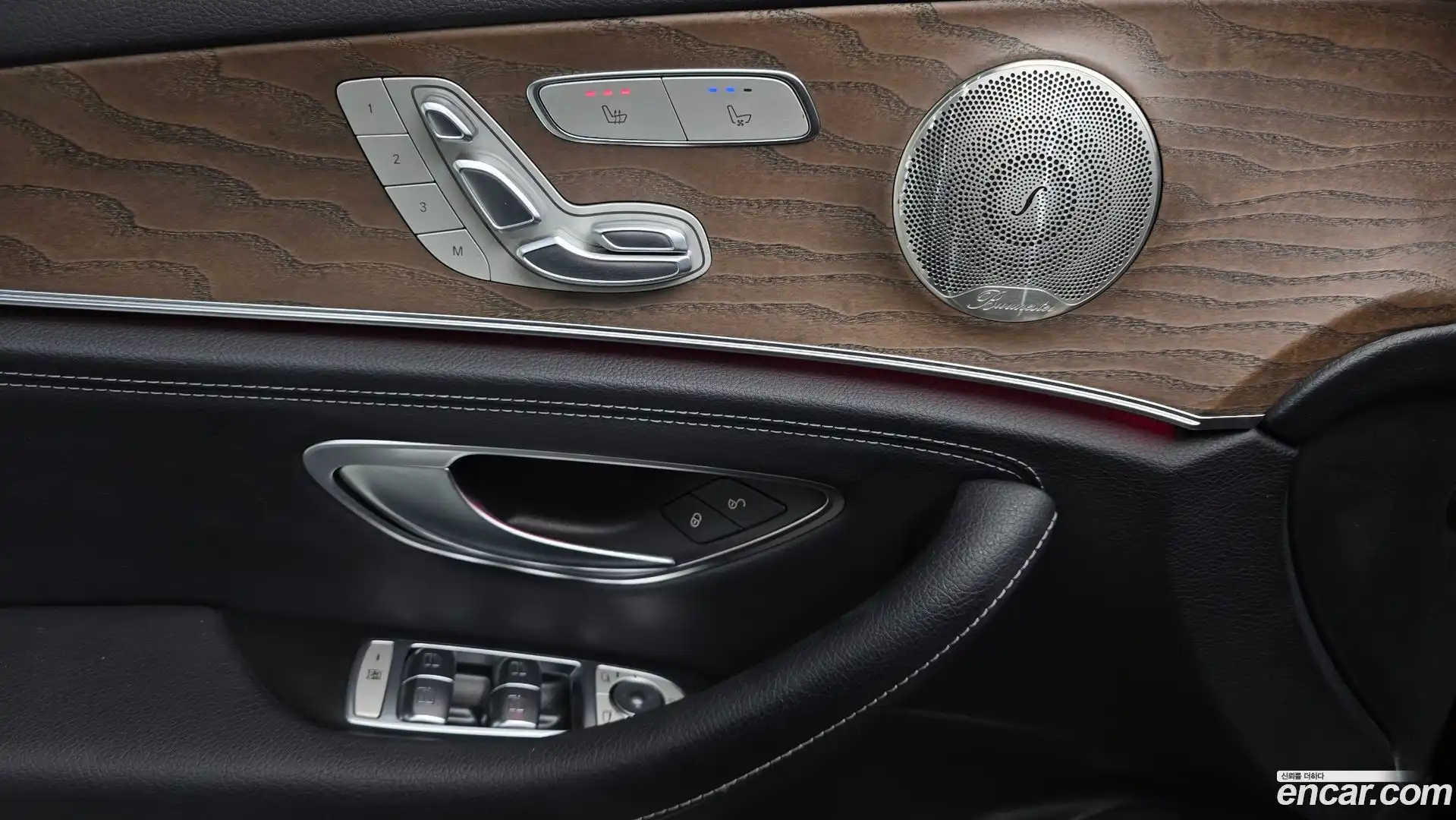 E-Class Mercedes-Benz 2023.0-OPTION-024