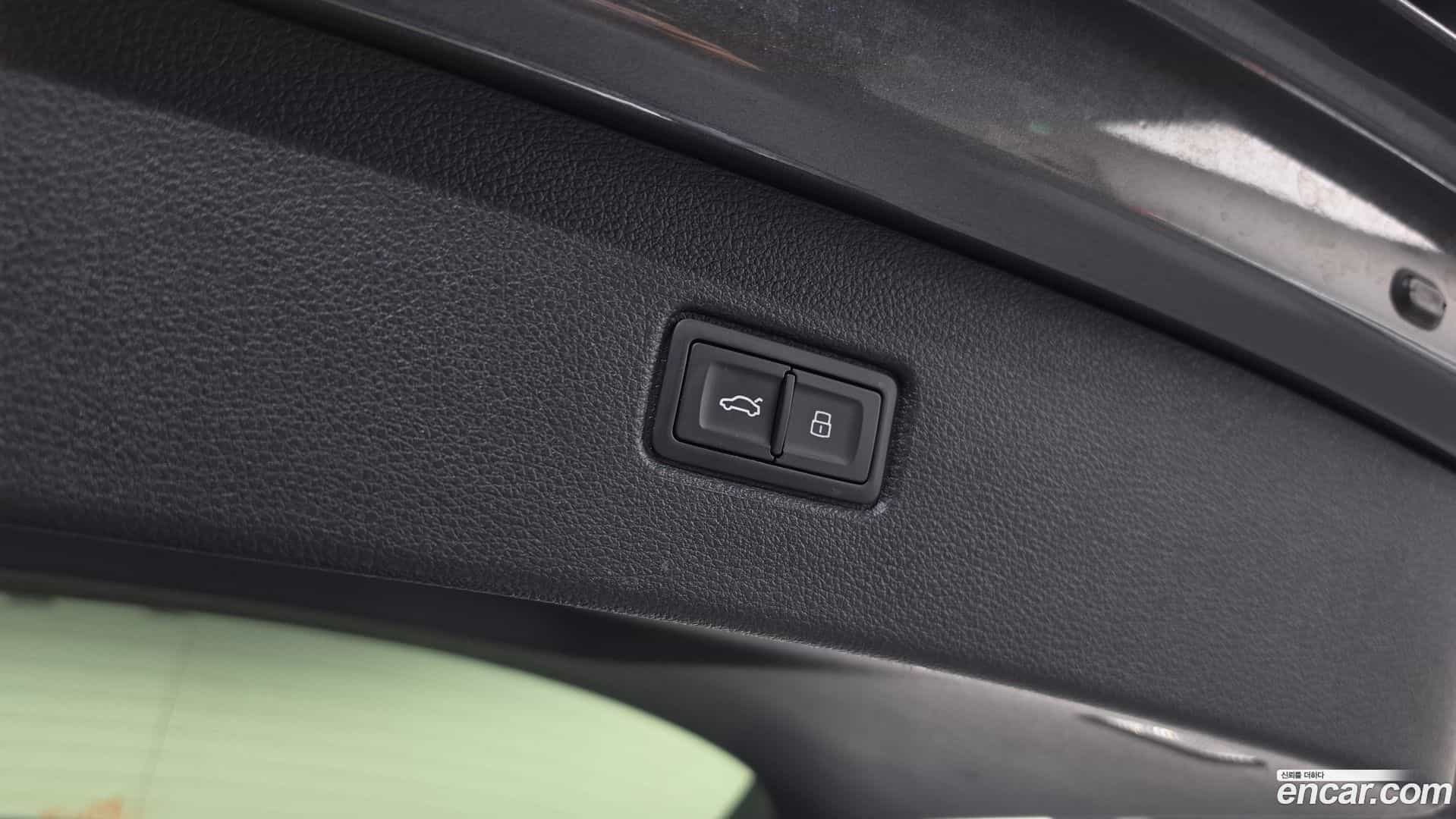 Q7 Audi 2021.3-OPTION-021