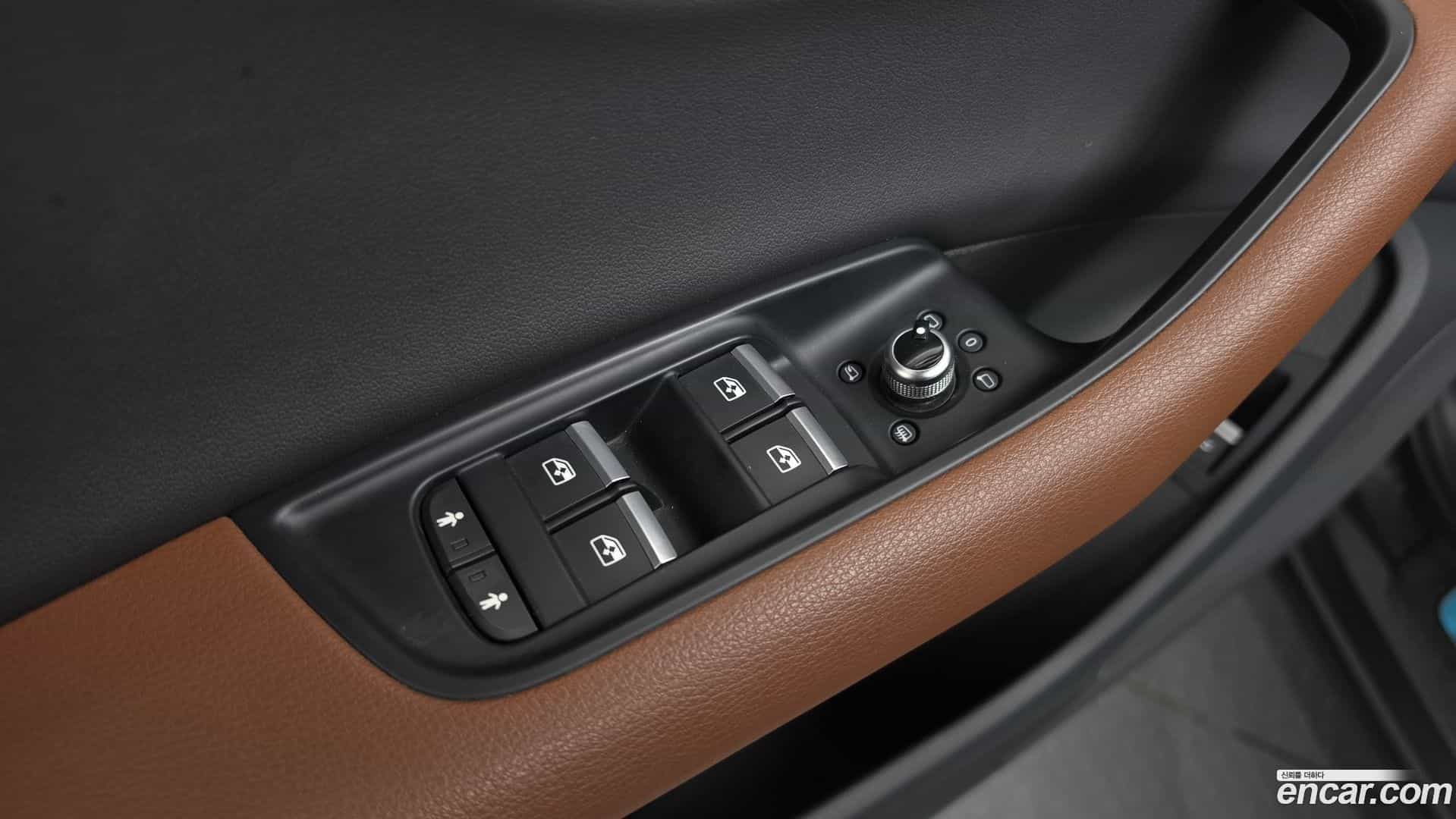 Q7 Audi 2021.3-OPTION-043