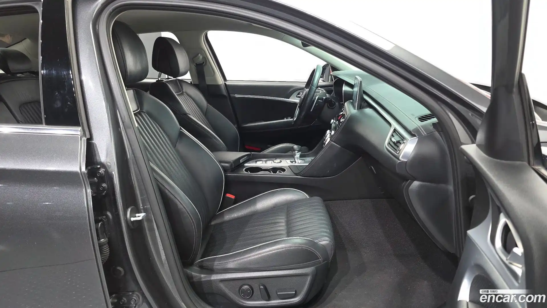 G70 Genesis 2018.6-OPTION-015
