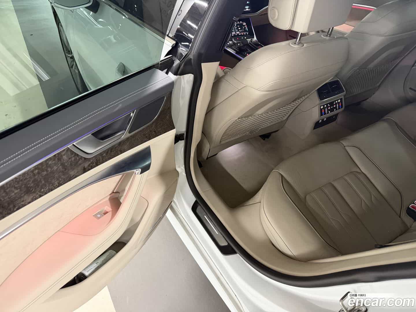 A7 Audi 2020.11-INNER-008