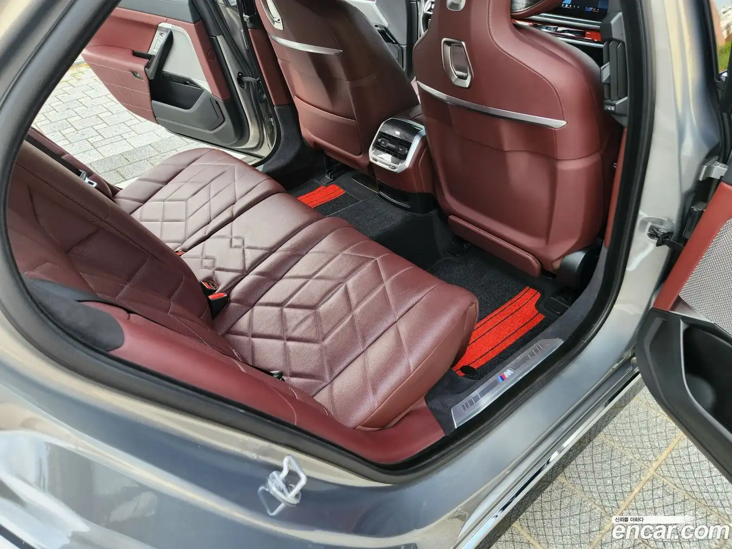 7-Series BMW 2023.5-OPTION-015