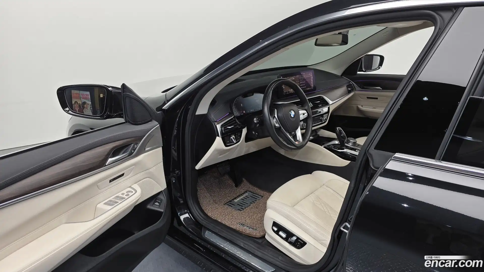Gran Turismo BMW 2020.11-INNER-010
