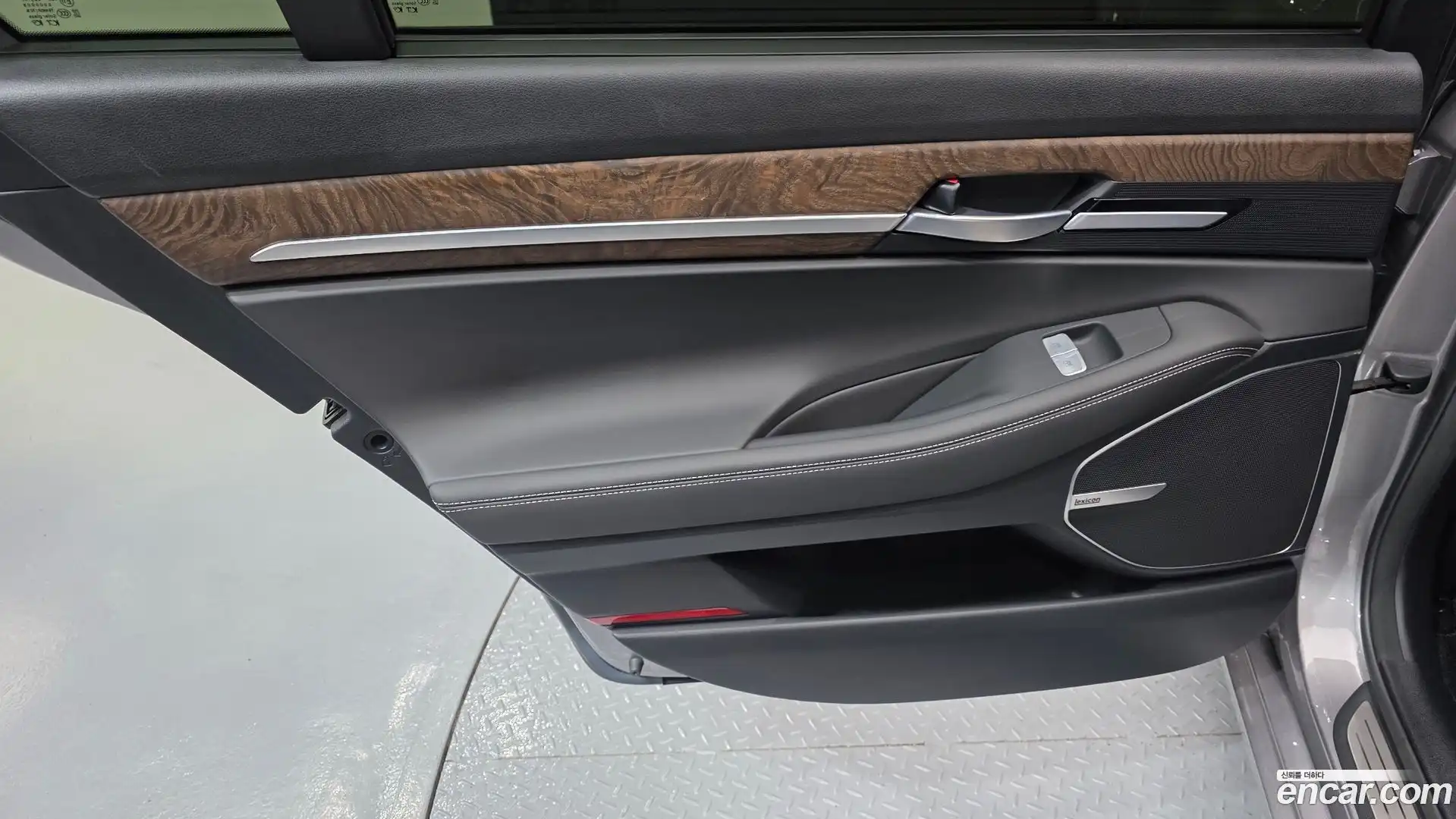 G90 Genesis 2021.5-INNER-035