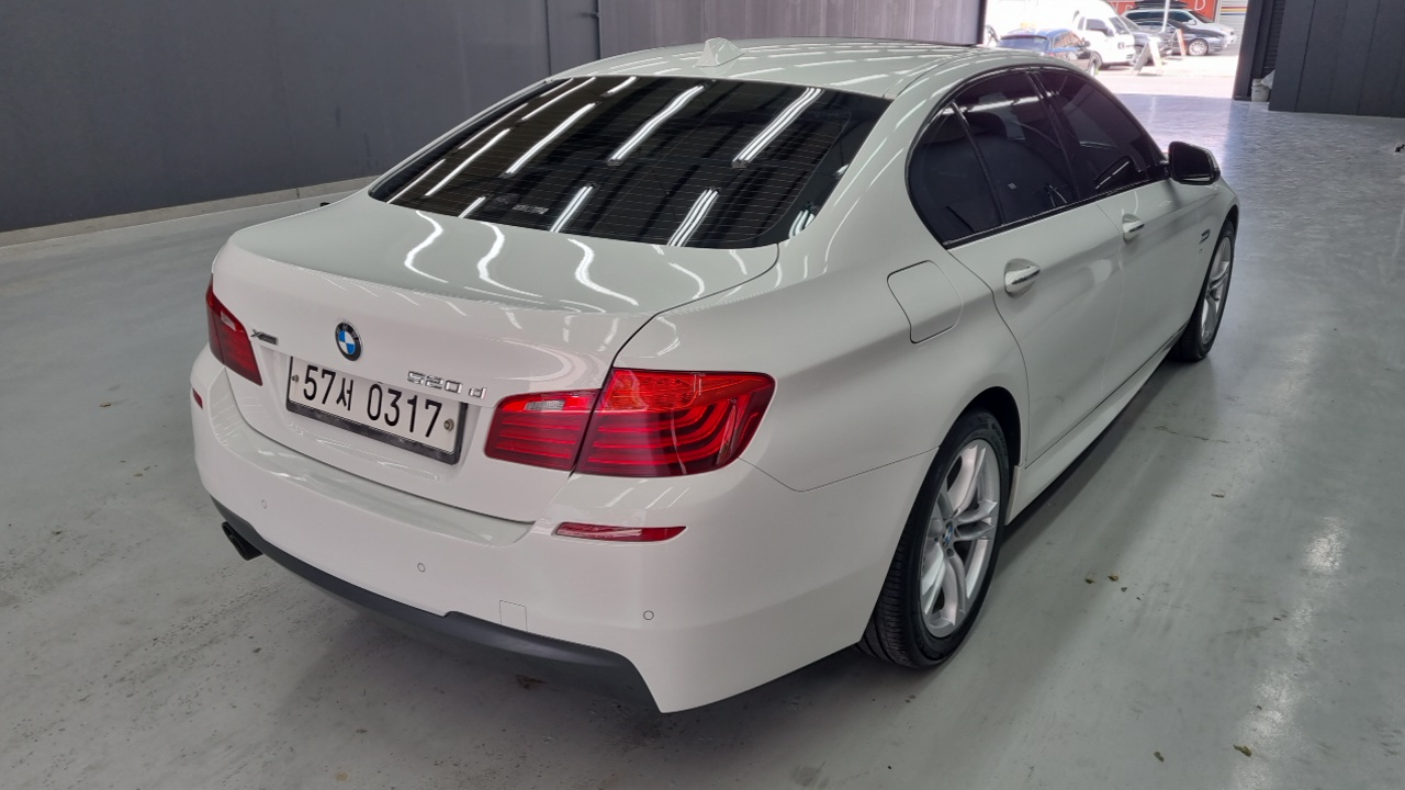 5-Series BMW 2015.11-OUTER-002