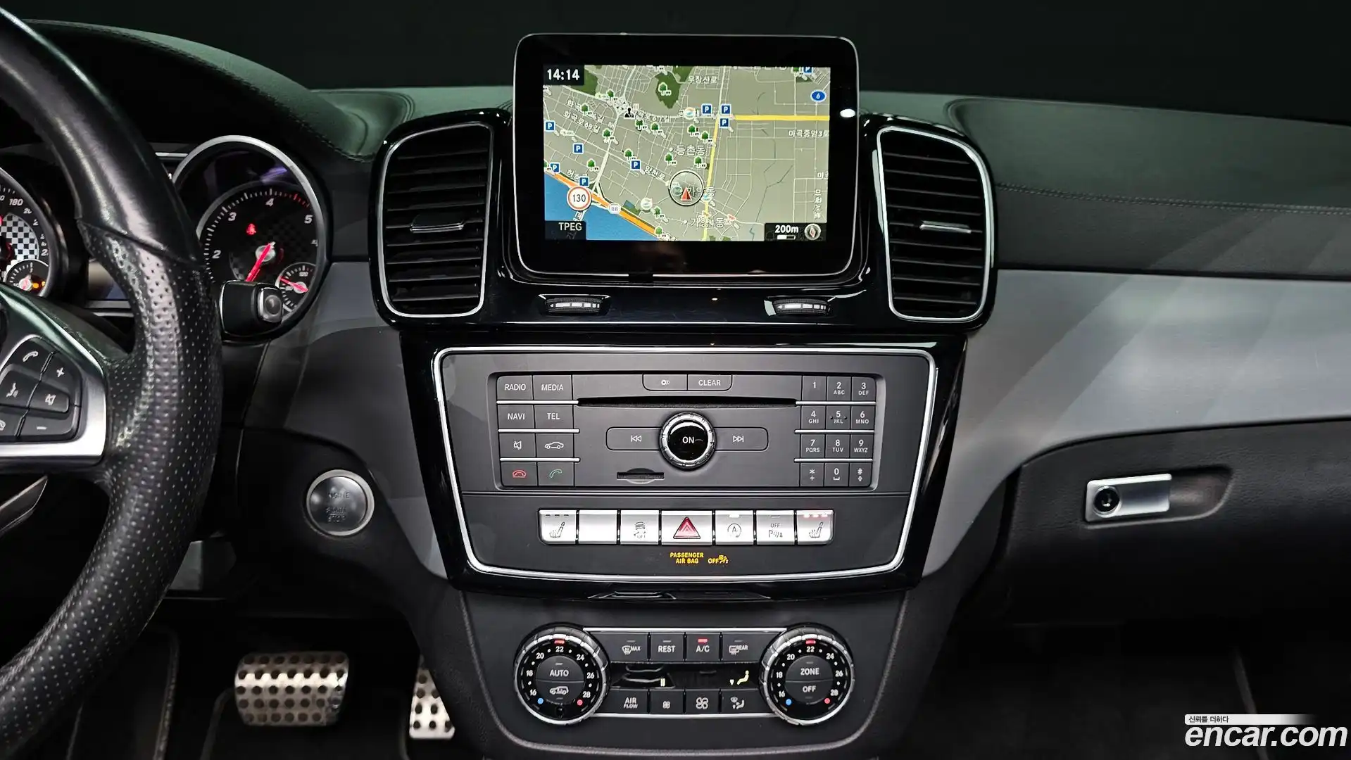 GLE-Class Mercedes-Benz 2017.4-OPTION-017