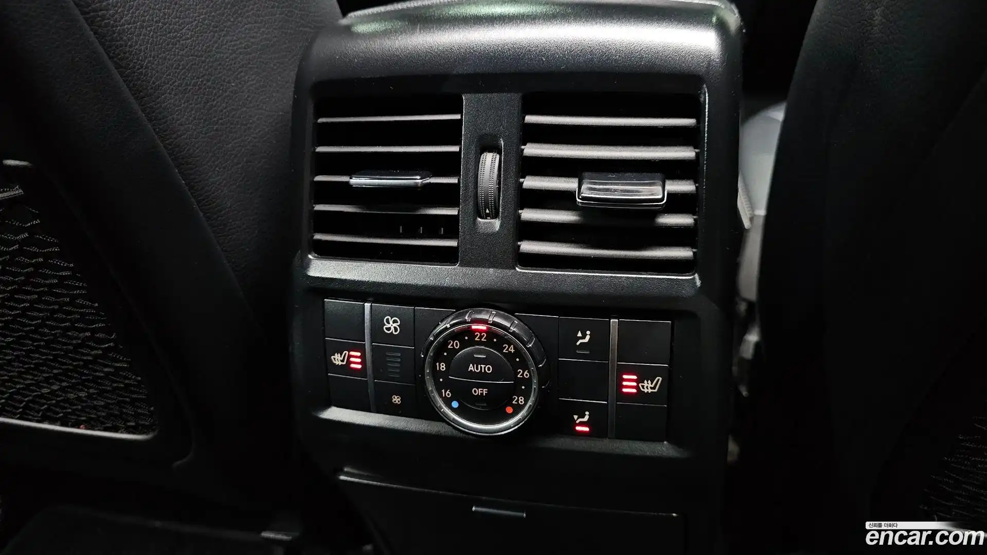GLE-Class Mercedes-Benz 2017.4-OPTION-020