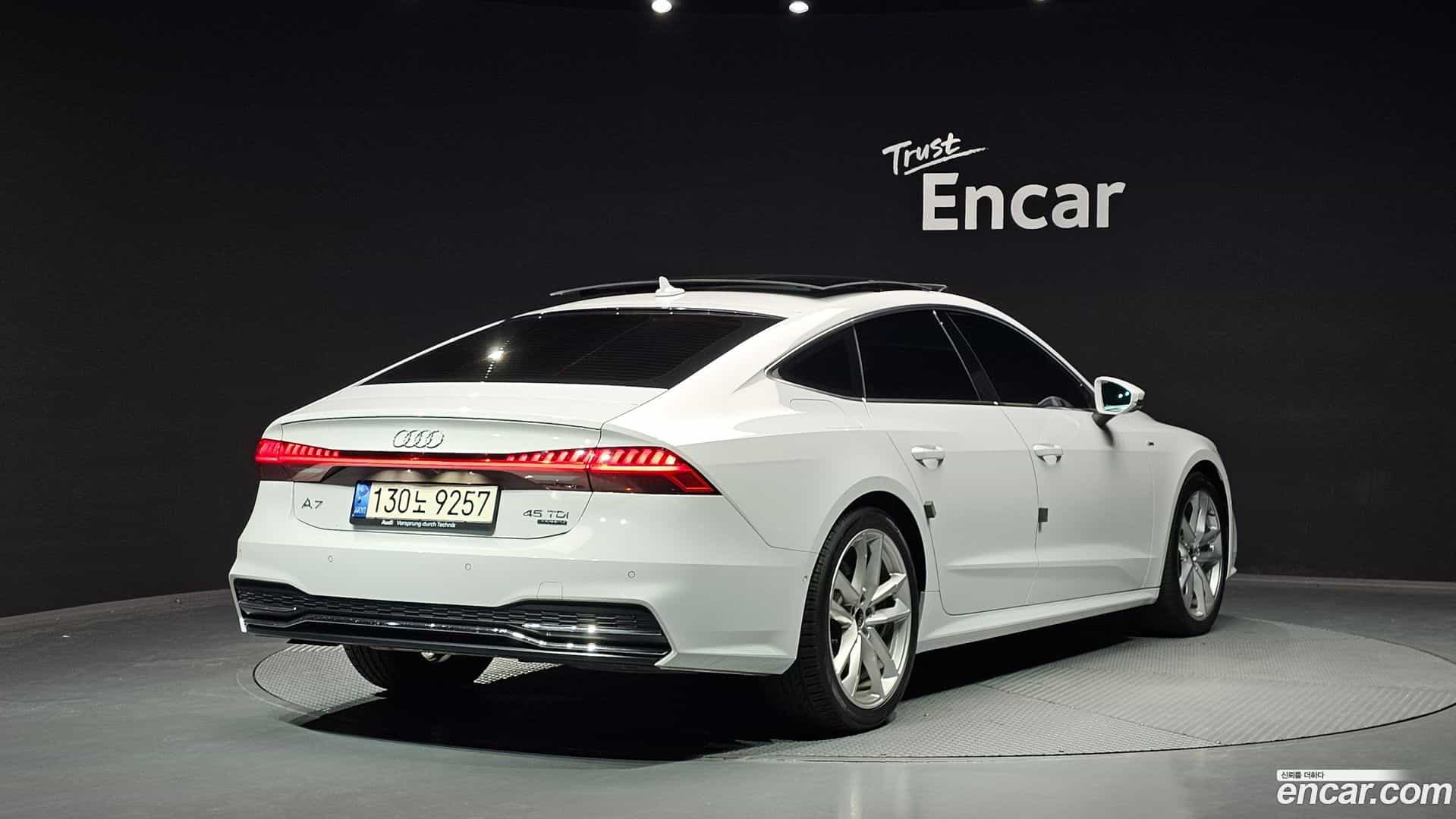 A7 Audi 2022.0-OUTER-002