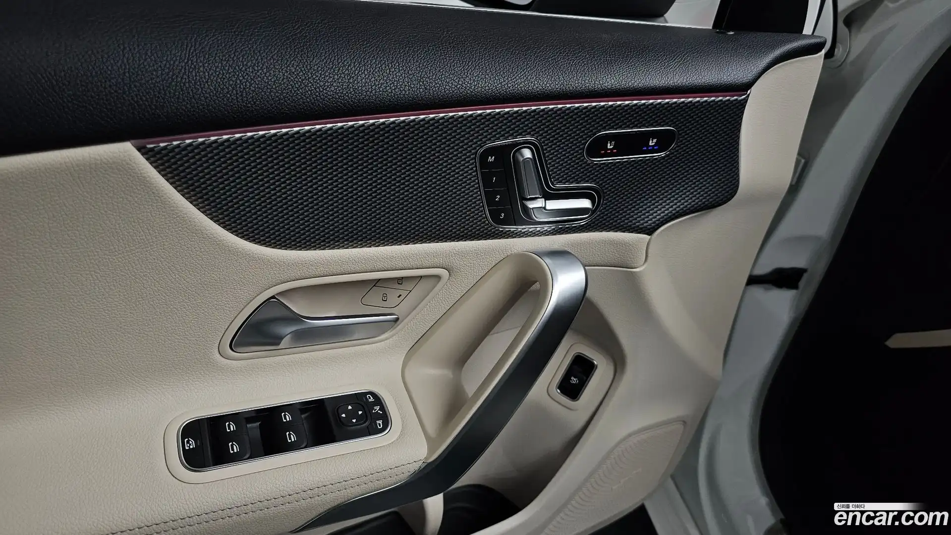 A-Class Mercedes-Benz 2021.5-OPTION-023