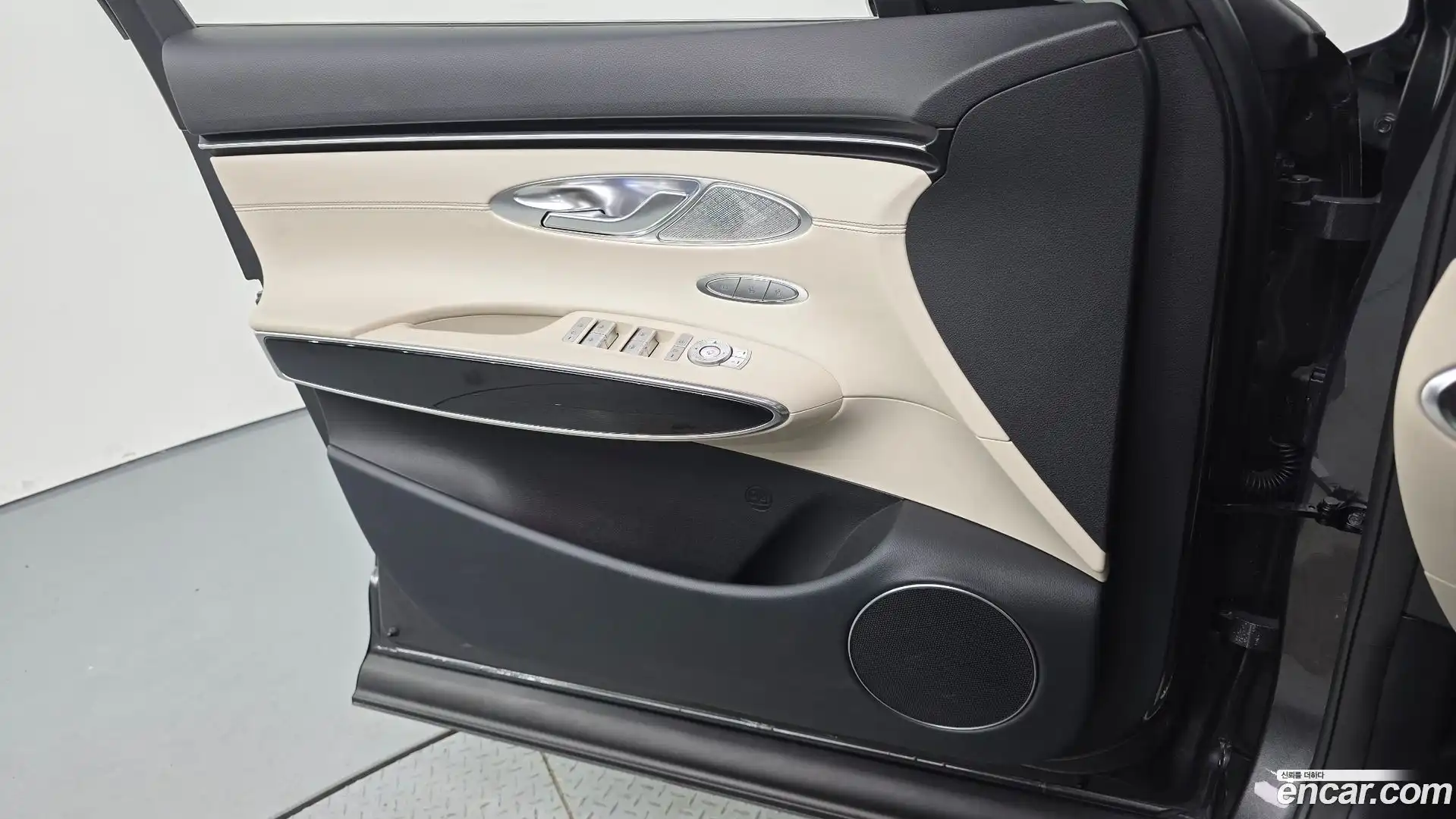 GV70 Genesis 2022.4-INNER-034
