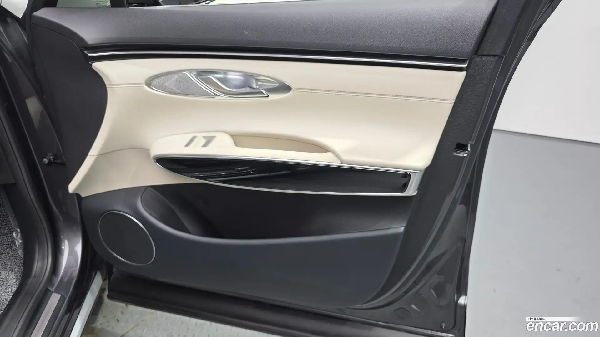 GV70 Genesis 2022.4-INNER-035