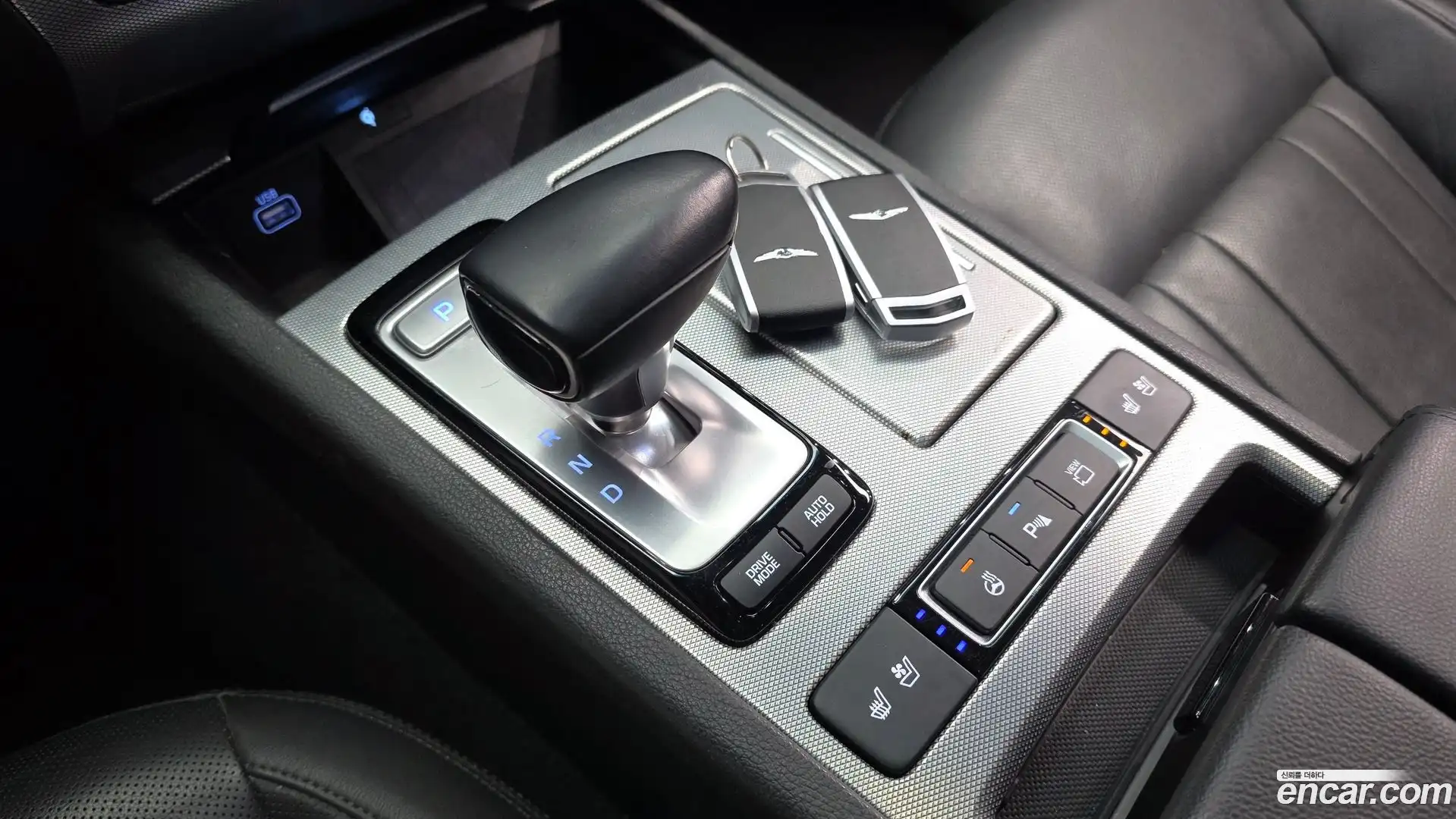 G80 Genesis 2020.1-INNER-009