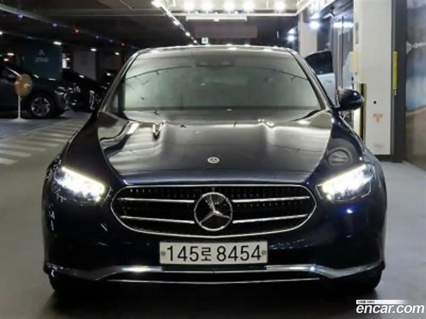 E-Class Mercedes-Benz 2022.1-OUTER-002