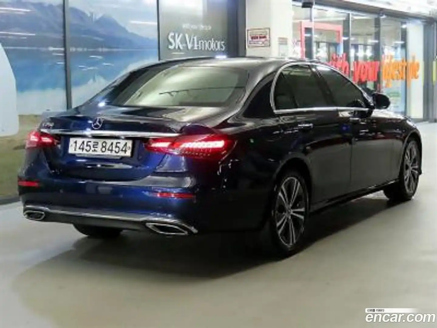 E-Class Mercedes-Benz 2022.1-OUTER-004