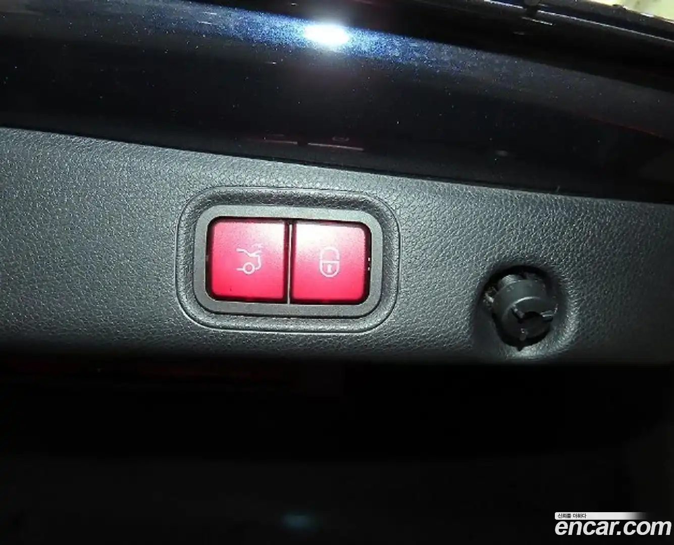 E-Class Mercedes-Benz 2022.1-OPTION-023