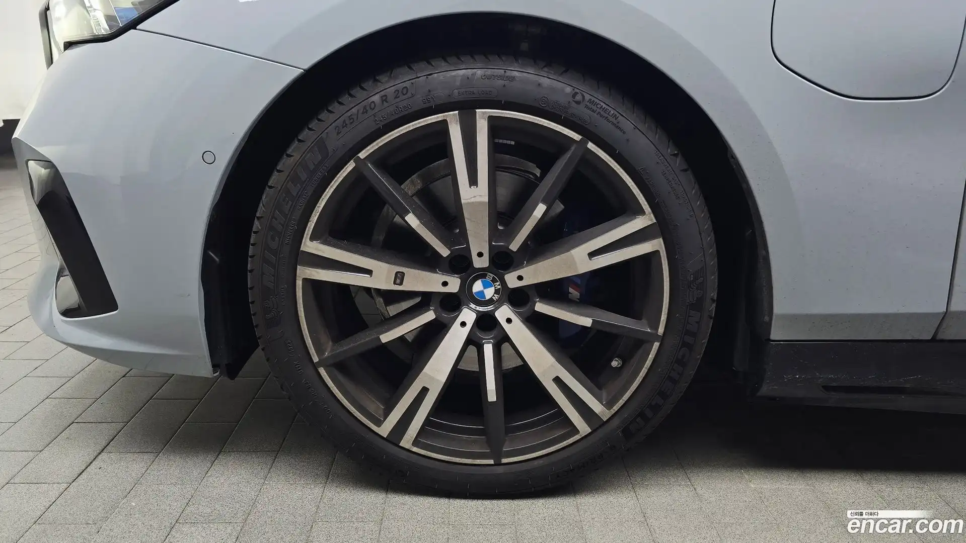 5-Series BMW 2025.10-OUTER-005