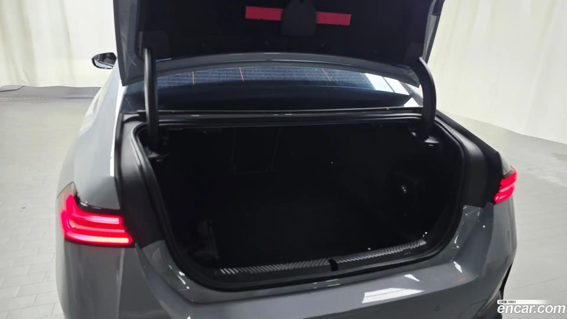 5-Series BMW 2025.10-OPTION-021