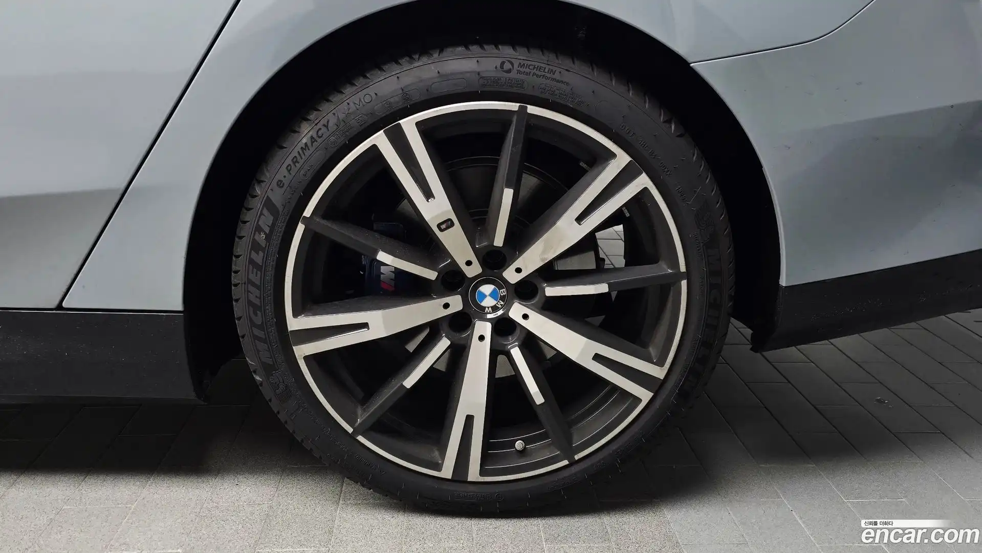 5-Series BMW 2025.10-OUTER-031