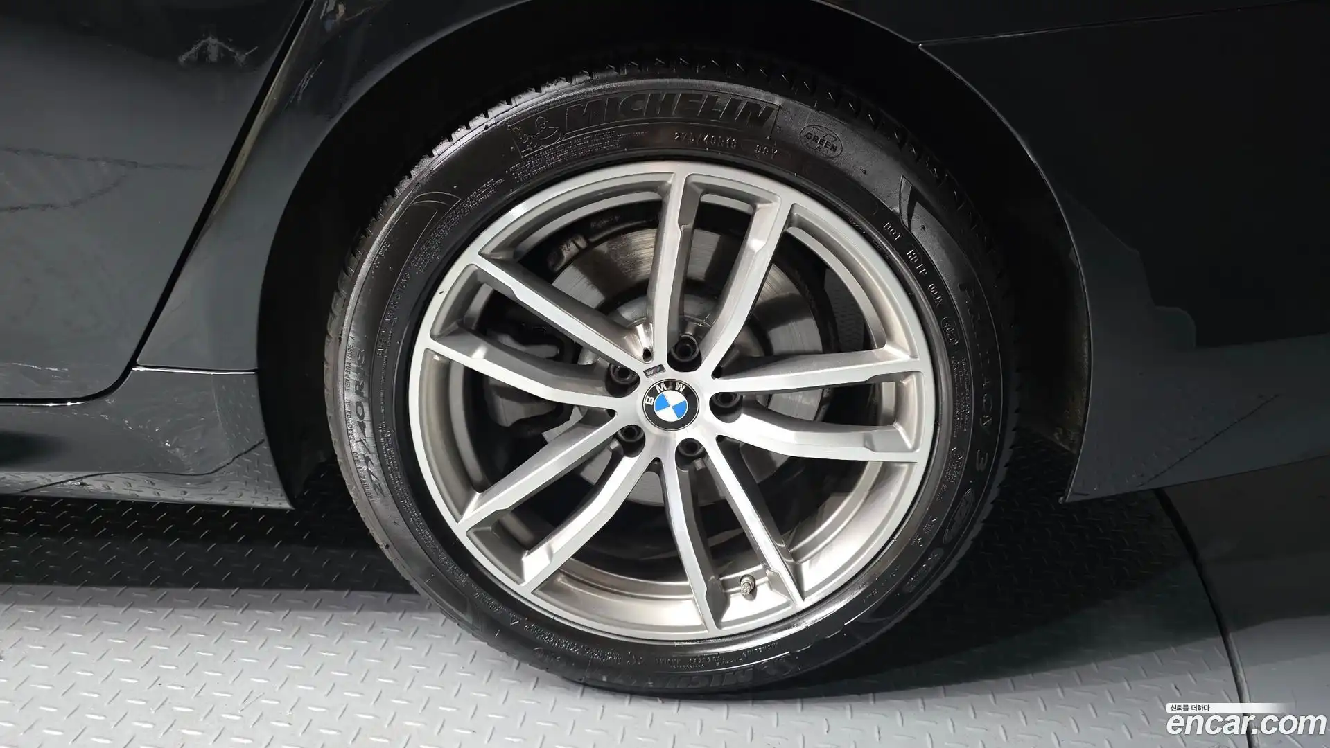 5-Series BMW 2017.1-OUTER-005