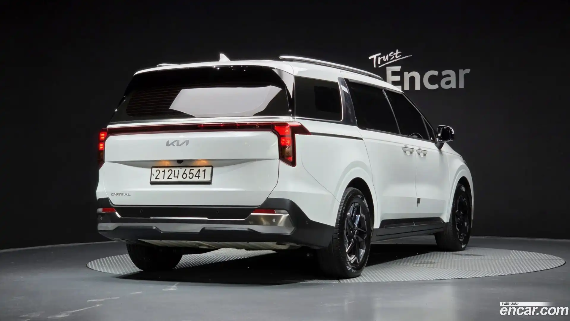 Canival Kia 2024.2-OUTER-002