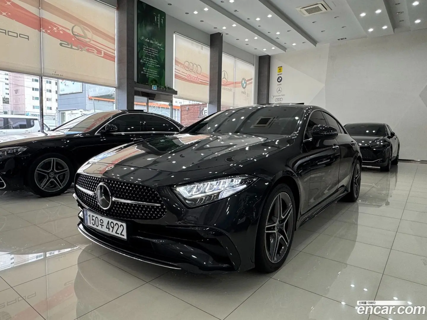 Main__Slider__Photo:CLS-Class Mercedes-Benz 2022.4-0