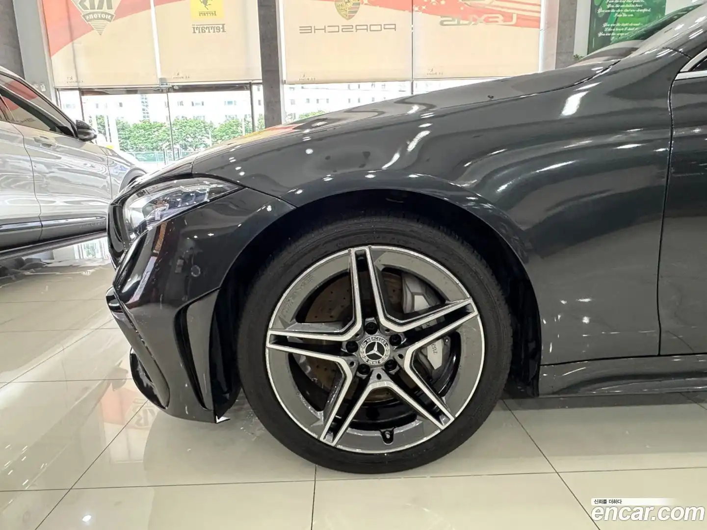CLS-Class Mercedes-Benz 2022.4-OUTER-005