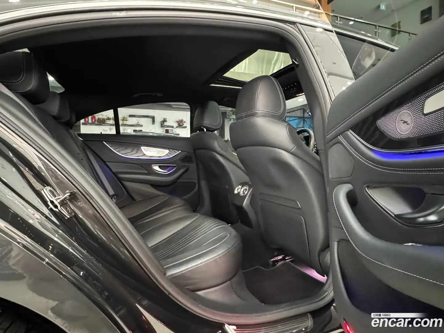 CLS-Class Mercedes-Benz 2022.4-OPTION-023