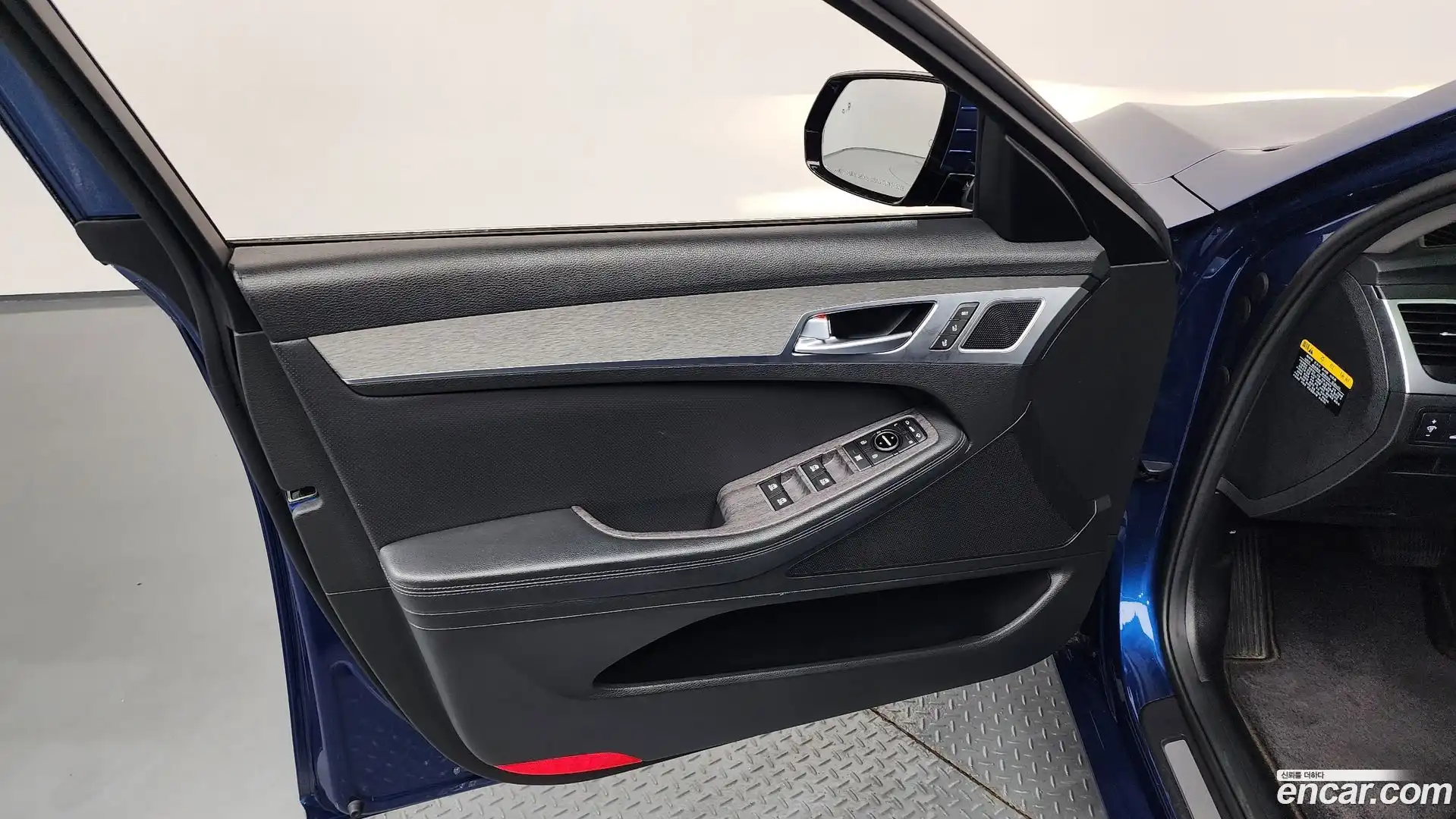 G80 Genesis 2016.9-INNER-034