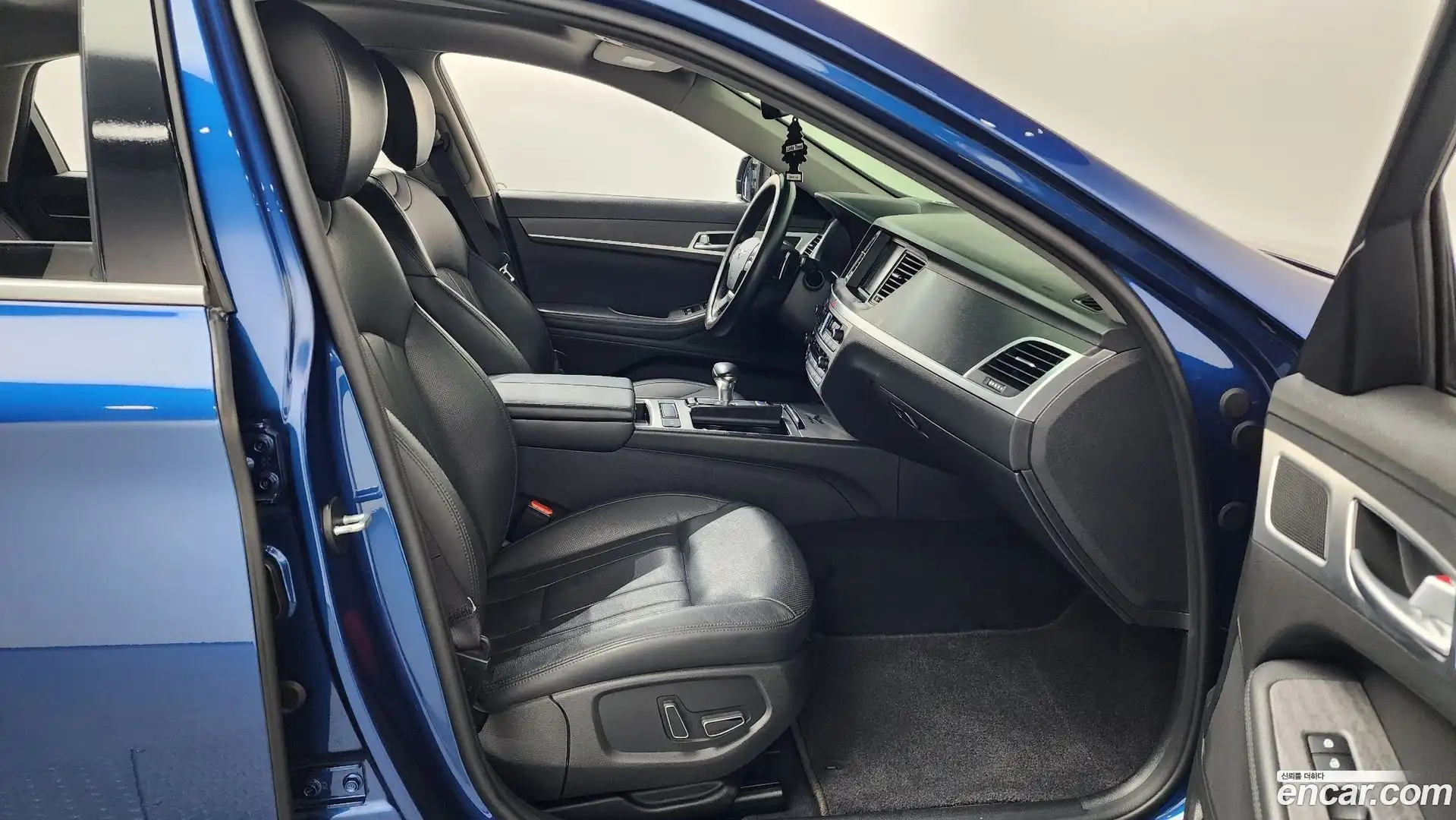 G80 Genesis 2016.9-INNER-036