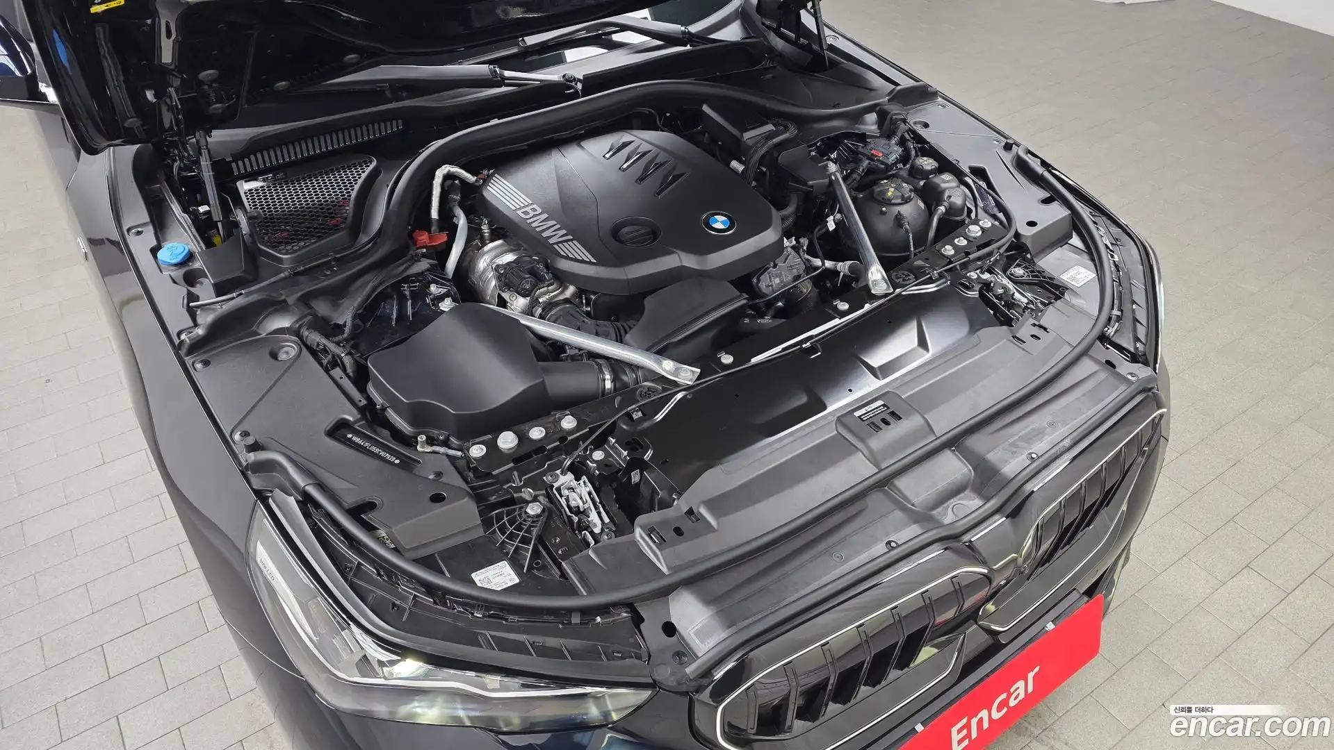5-Series BMW 2025.6-OUTER-006