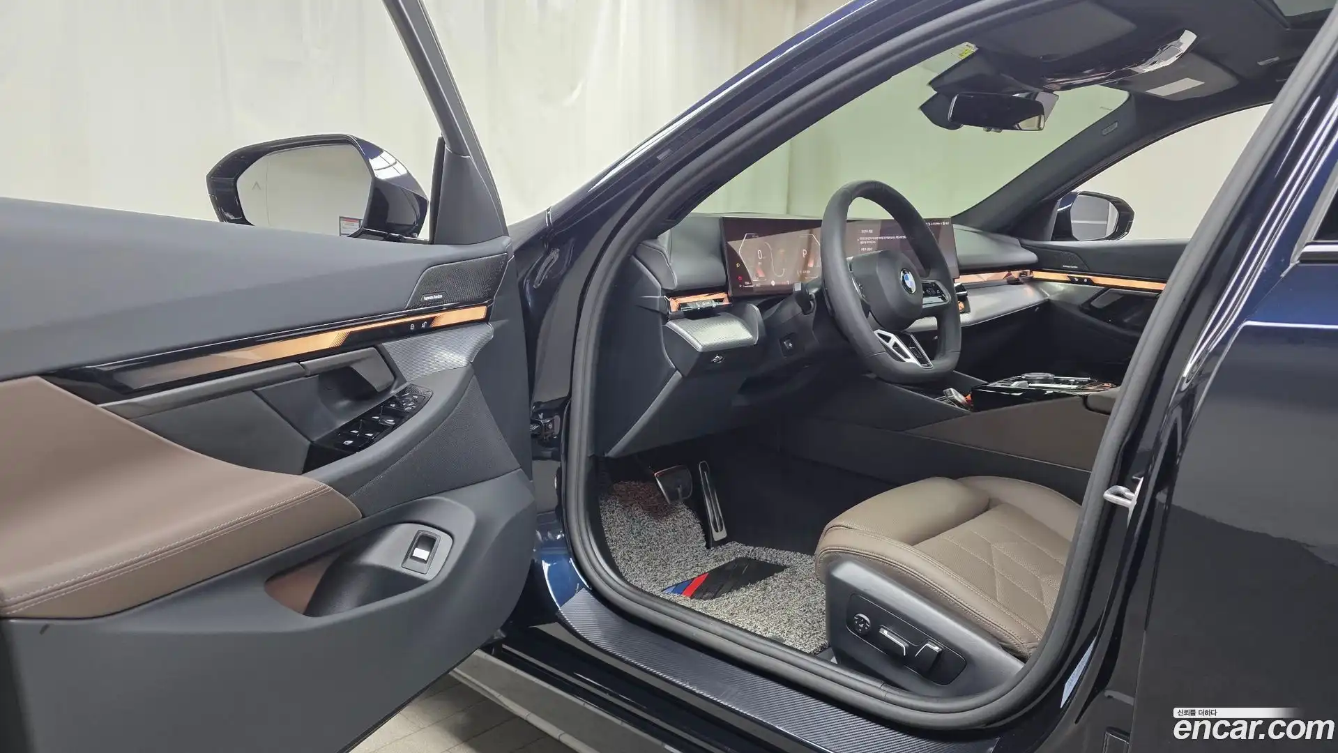 5-Series BMW 2025.6-INNER-010