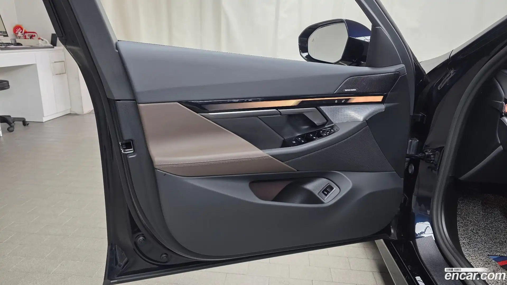 5-Series BMW 2025.6-INNER-034