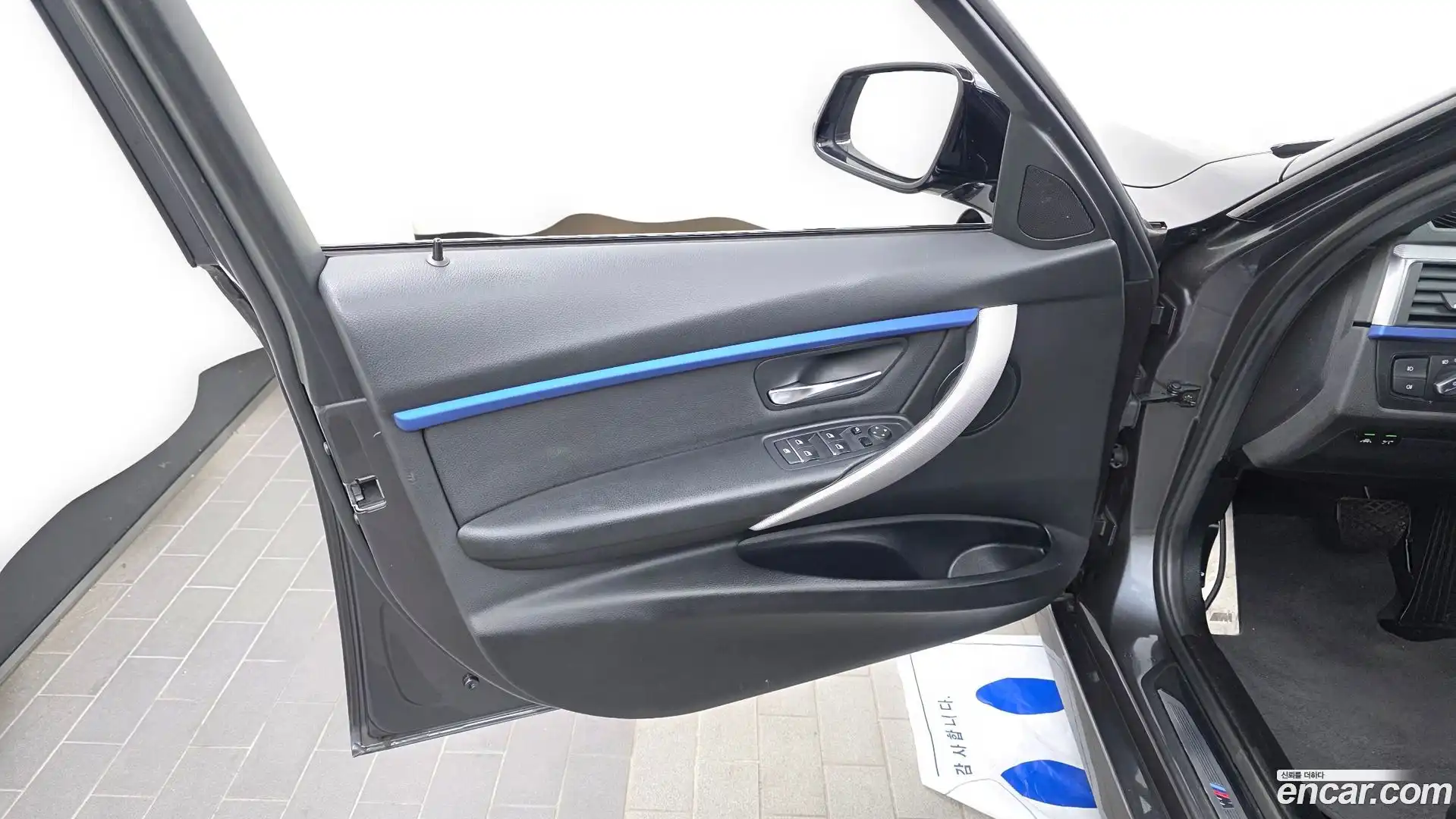 3-Series BMW 2017.7-INNER-034