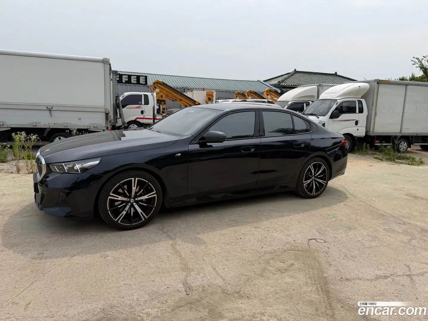 5-Series BMW 2025.1-OUTER-002