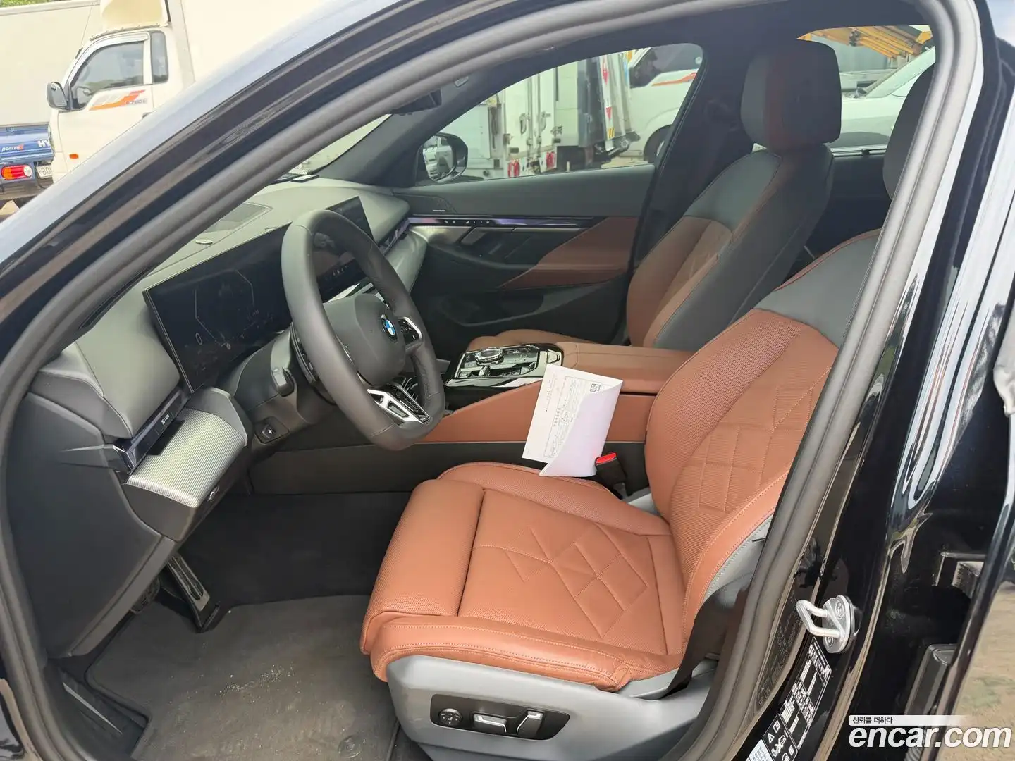 5-Series BMW 2025.1-INNER-010