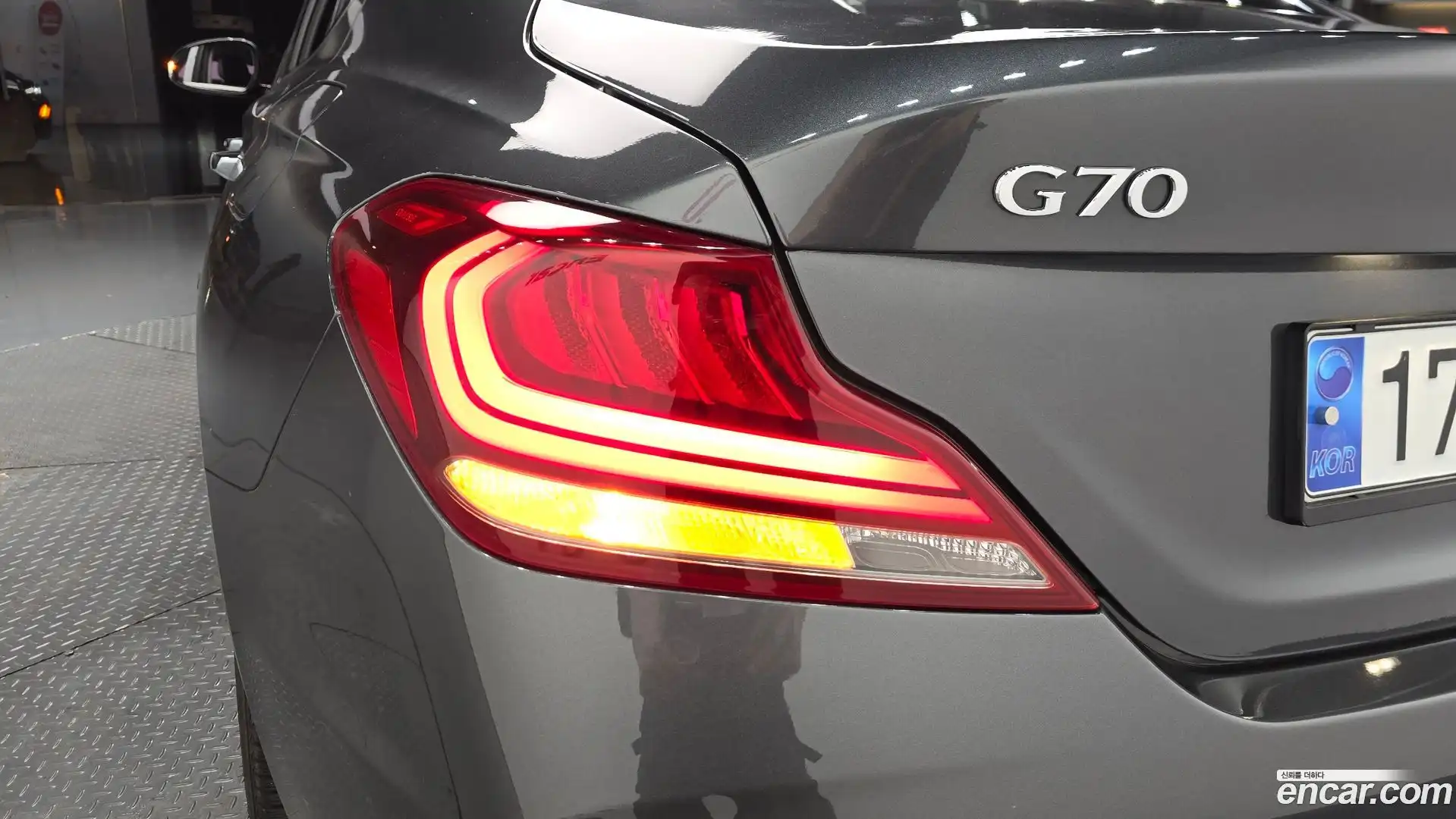 G70 Genesis 2017.9-OUTER-033
