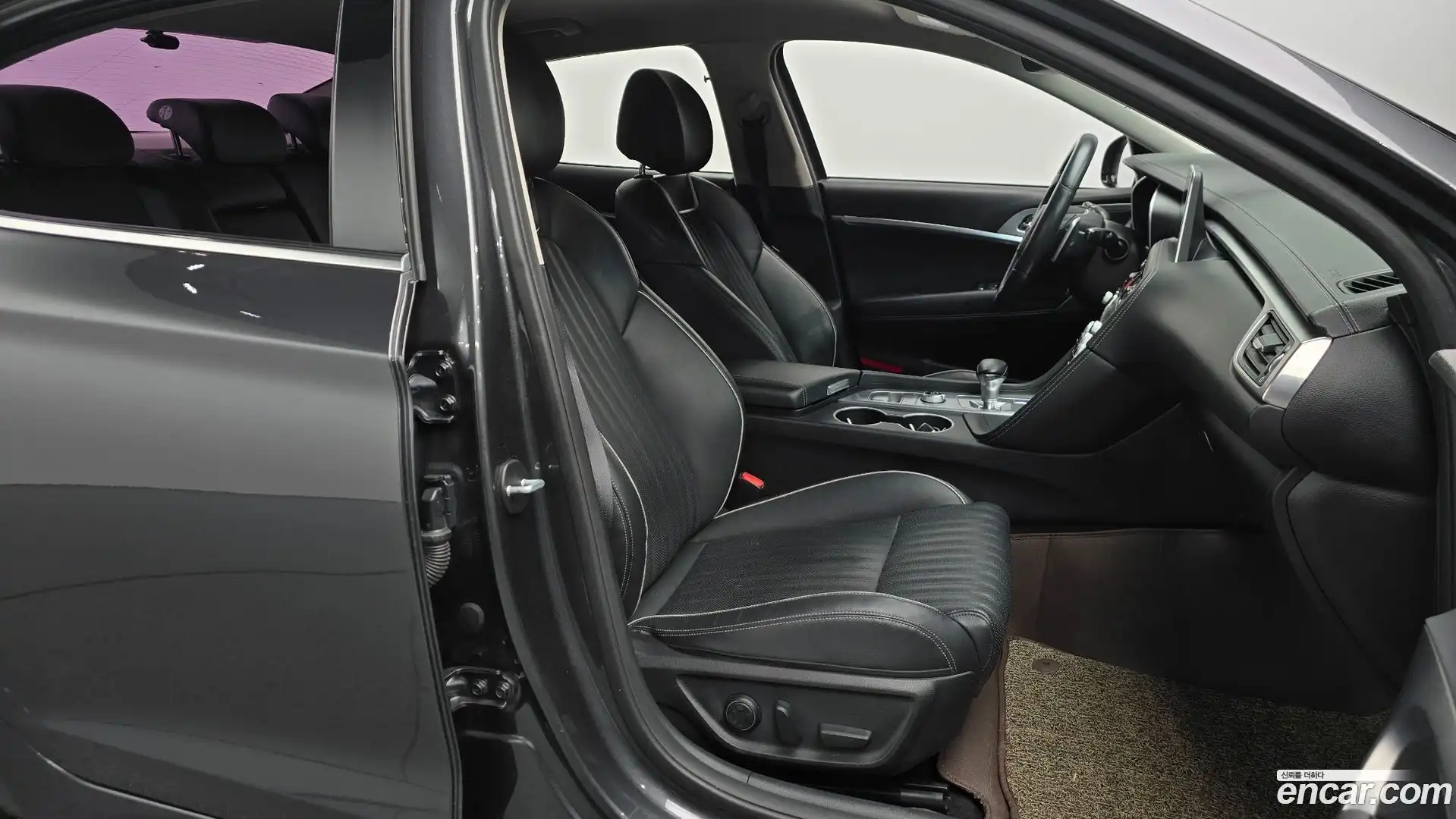 G70 Genesis 2017.9-INNER-036