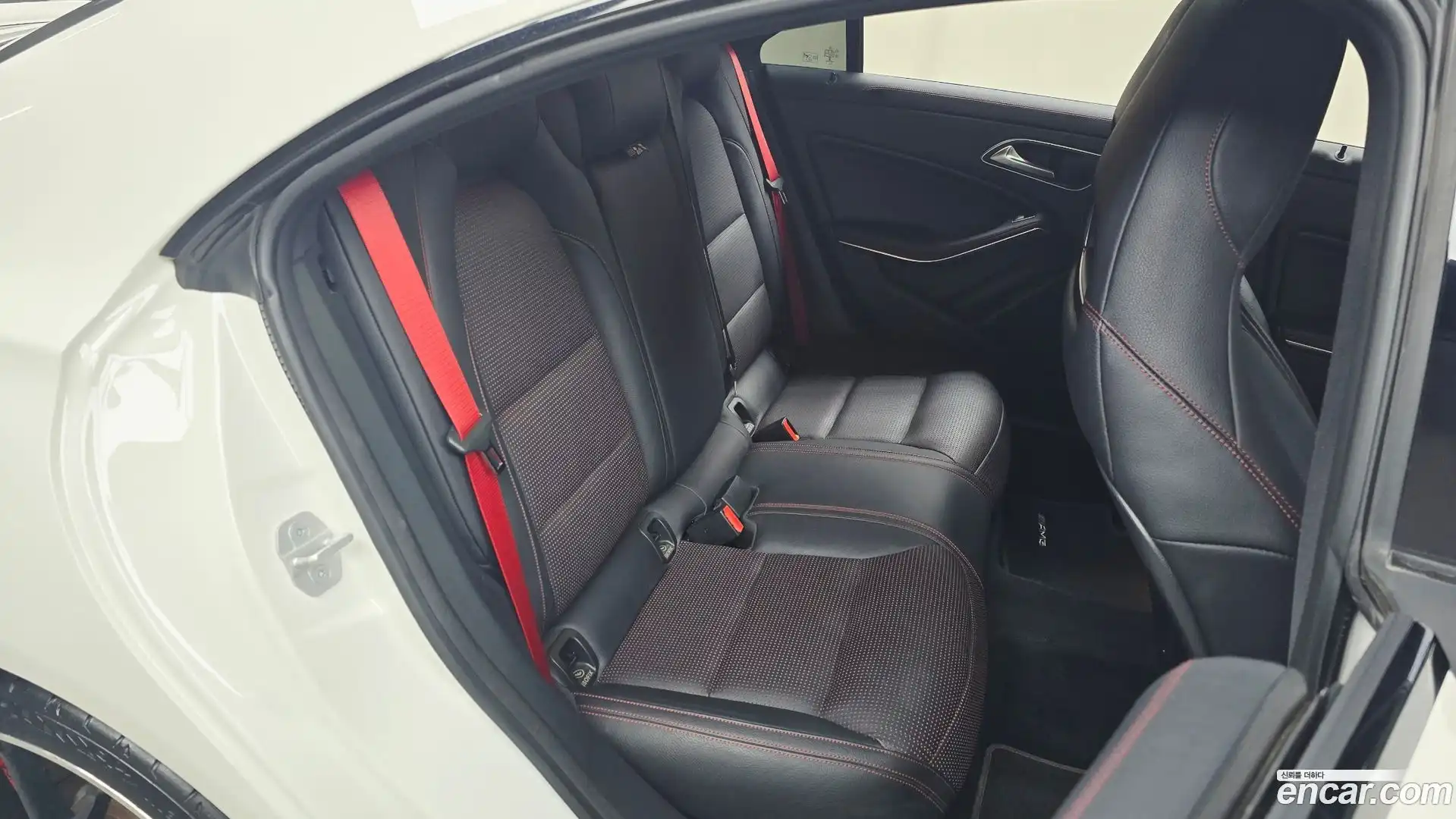 CLA-Class Mercedes-Benz 2017.7-OPTION-015