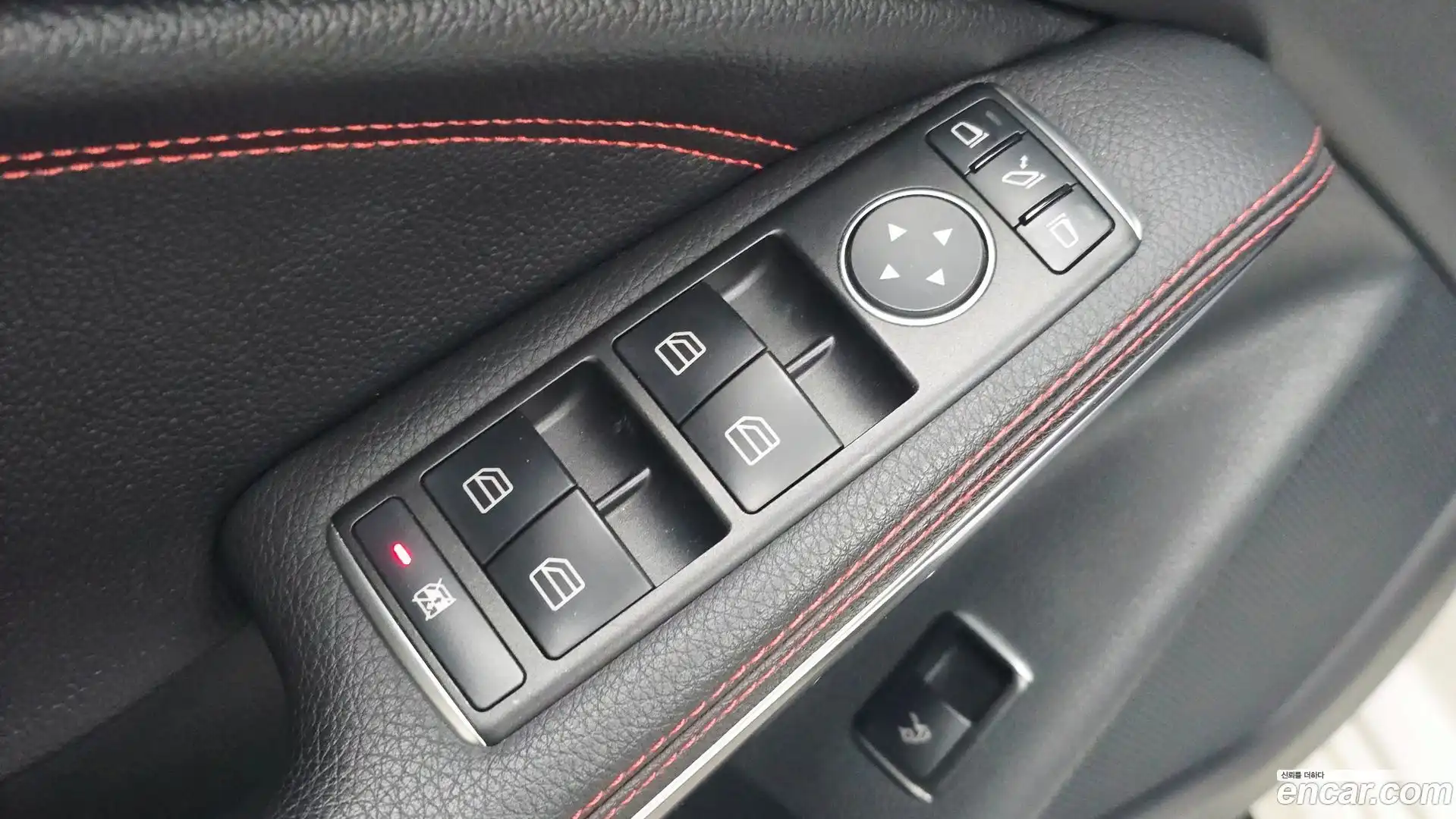 CLA-Class Mercedes-Benz 2017.7-OPTION-024