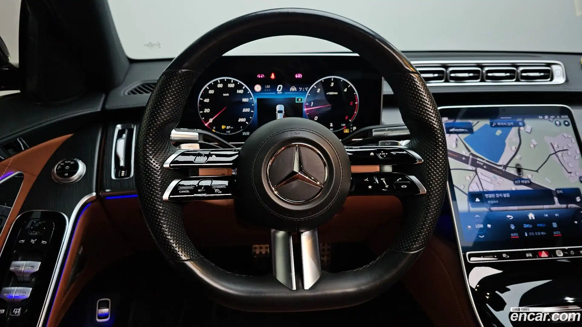 S-Class Mercedes-Benz 2022.6-OPTION-017