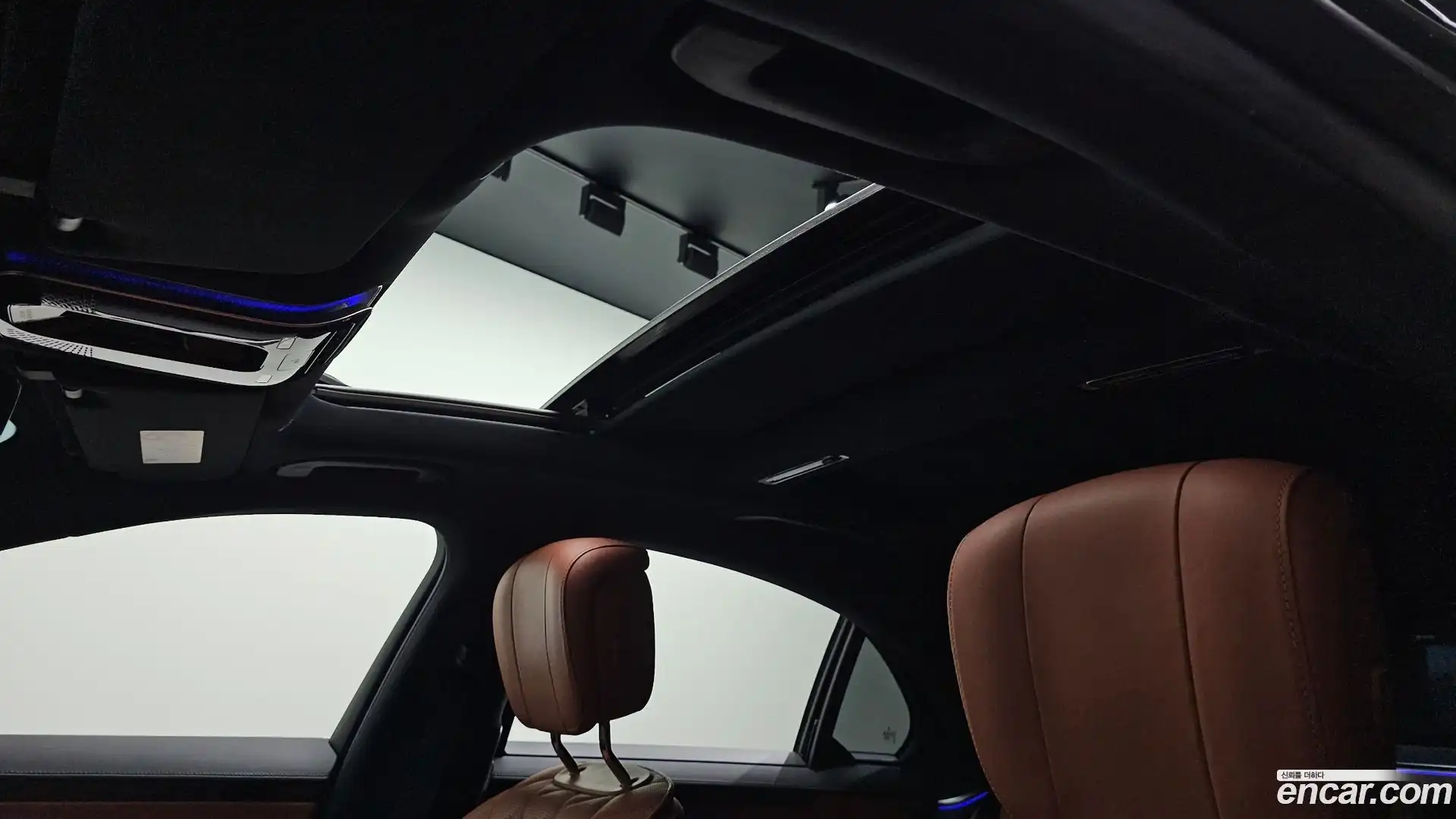 S-Class Mercedes-Benz 2022.6-OPTION-044