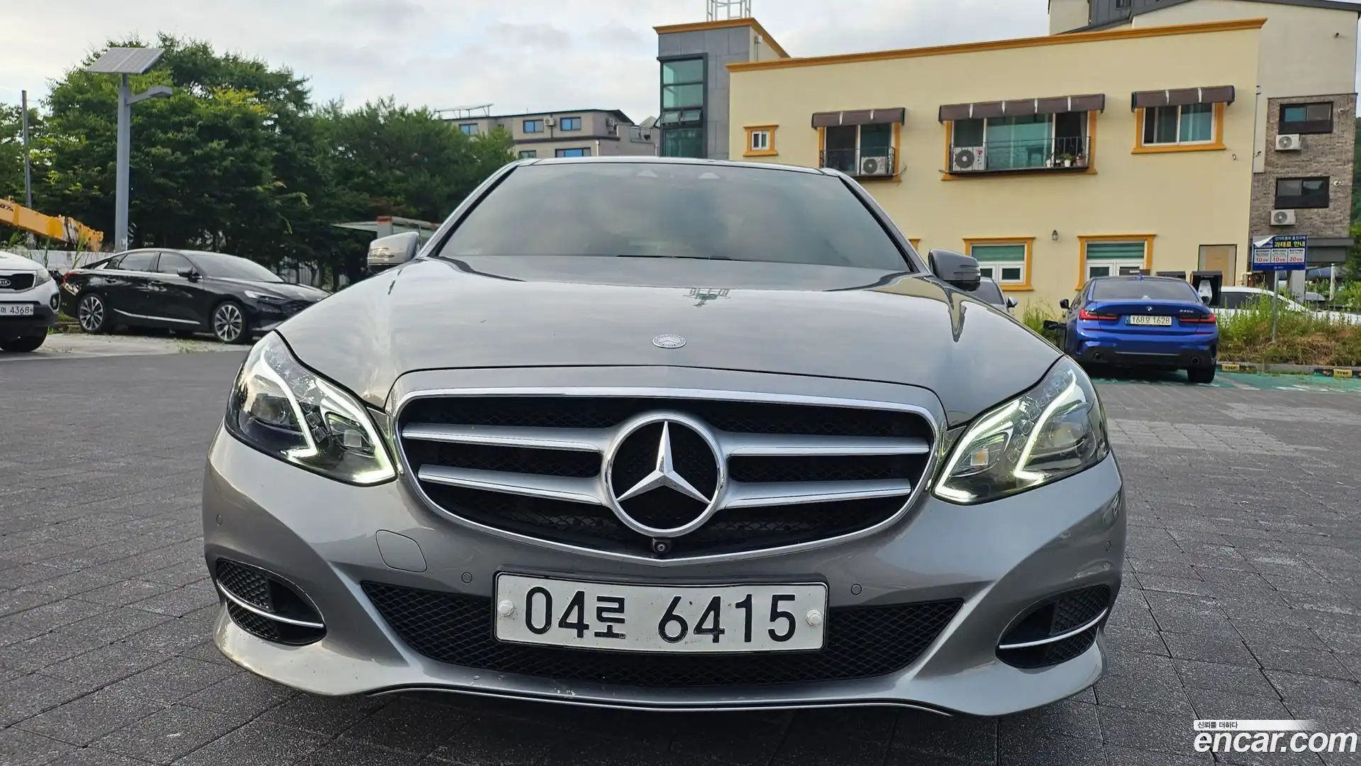 E-Class Mercedes-Benz 2015.4-OUTER-002