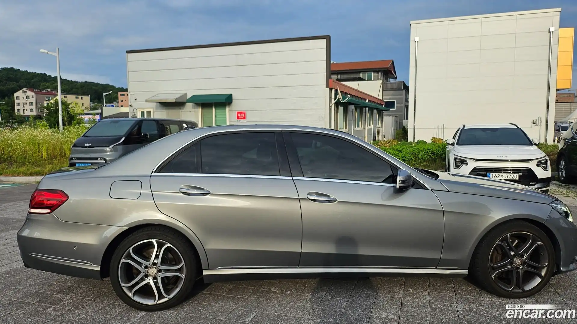 E-Class Mercedes-Benz 2015.4-OUTER-004