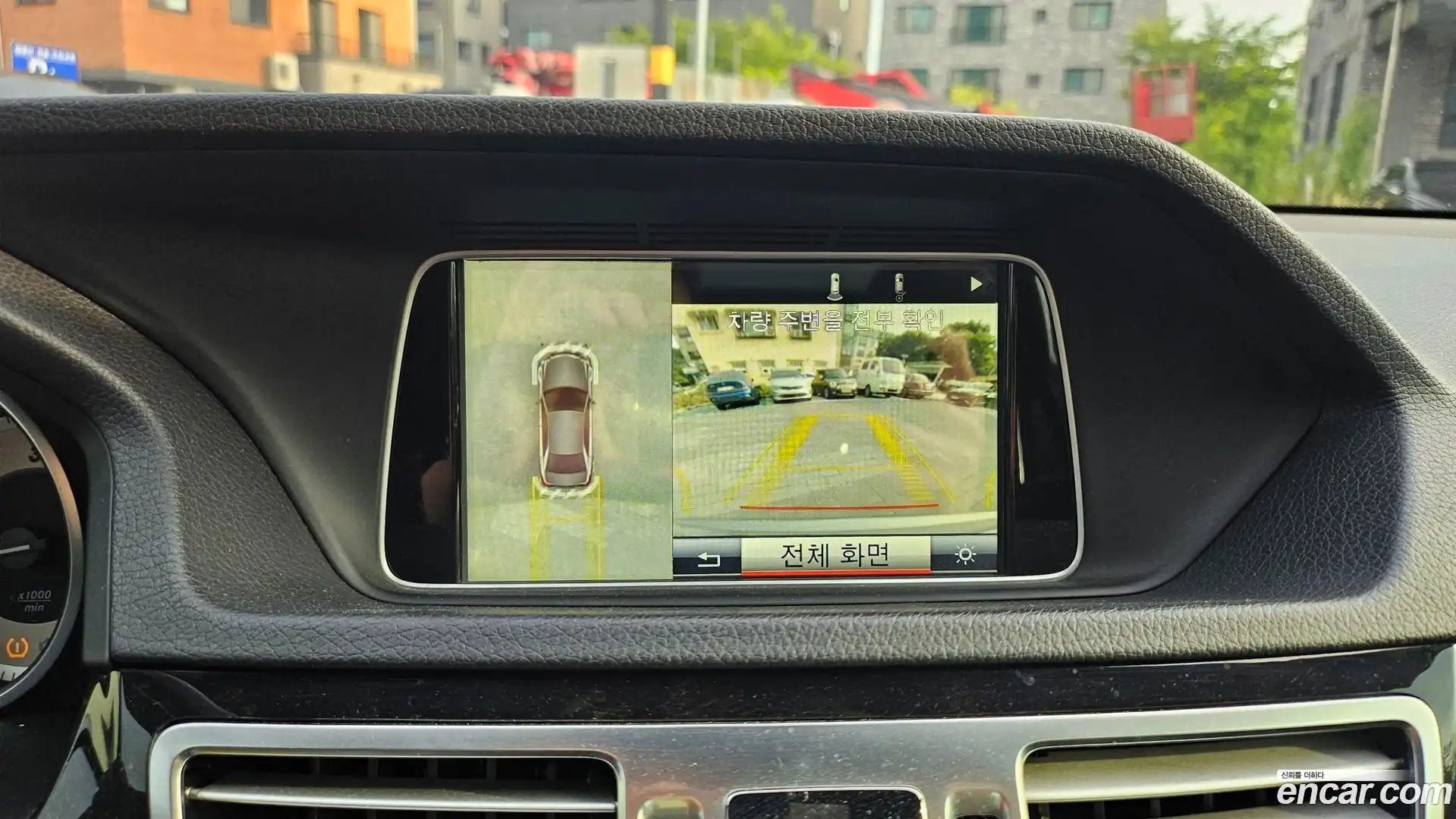E-Class Mercedes-Benz 2015.4-OPTION-021