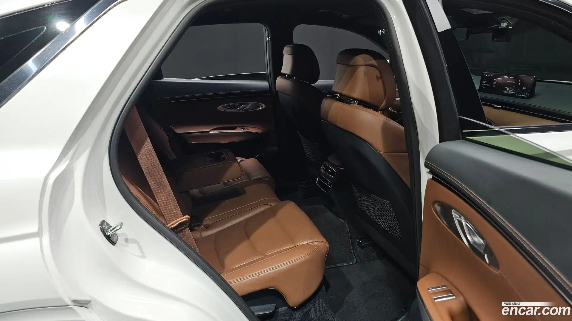 GV70 Genesis 2022.5-INNER-036